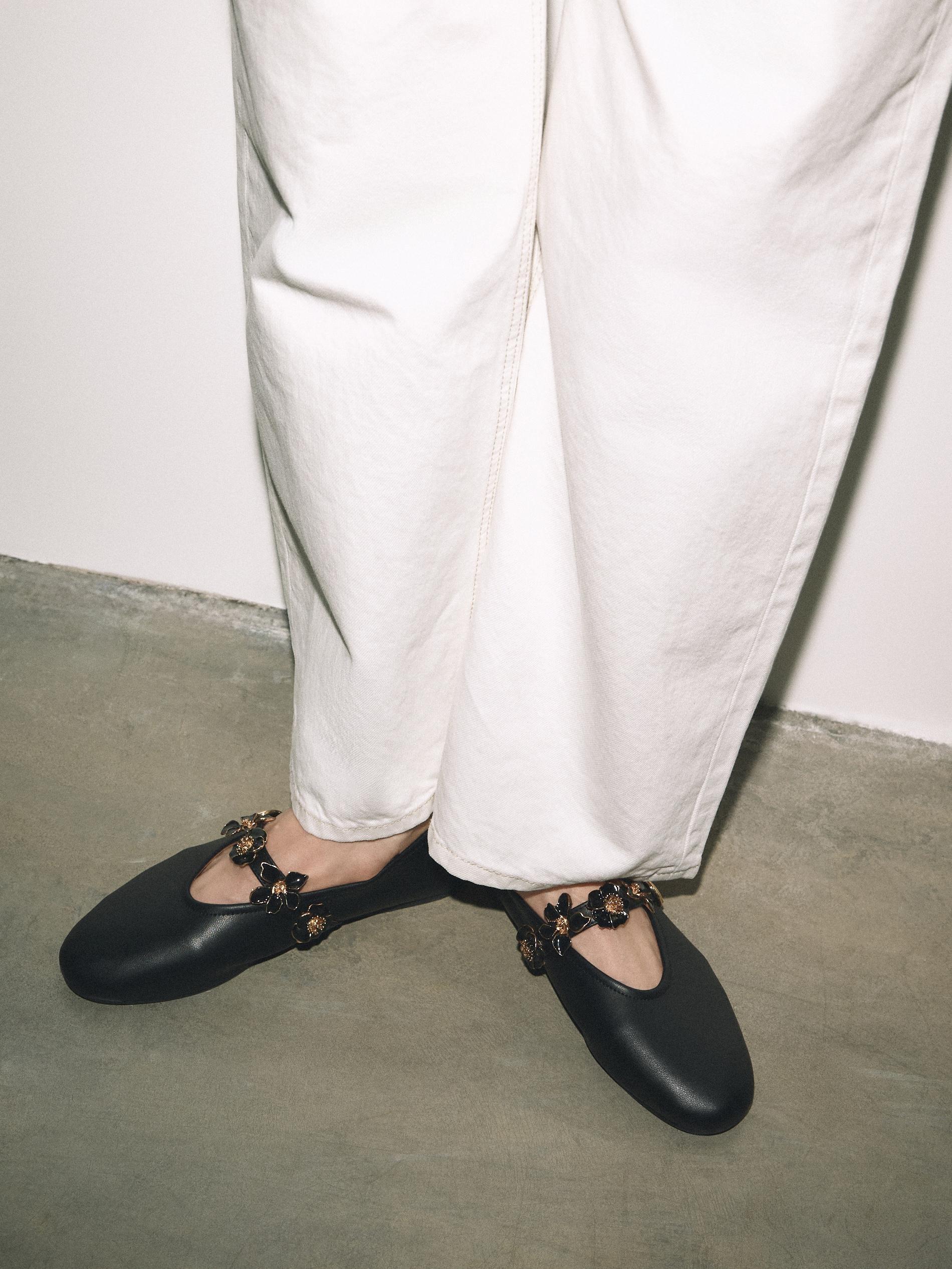 Black Leather Ballet Flats With Decorative Strap, Black, large image number 1