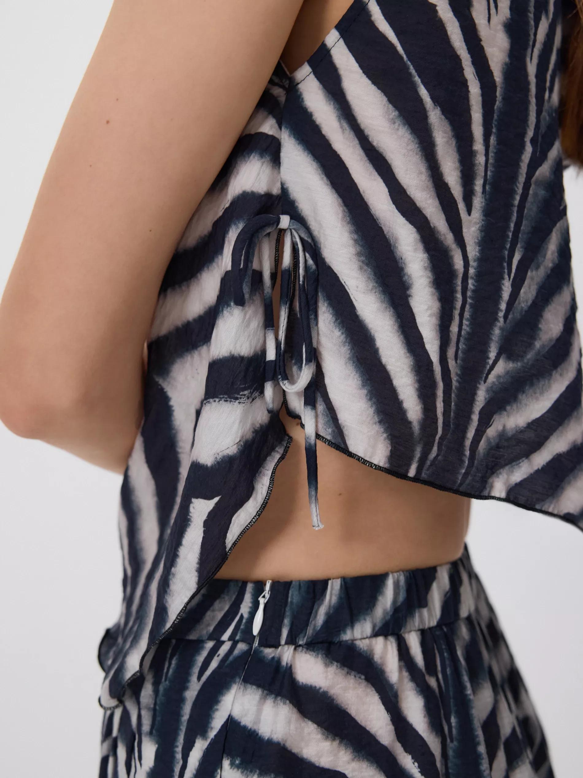 Multicolour Asymmetric Modal Rich Top, Multicolor, large image number 2