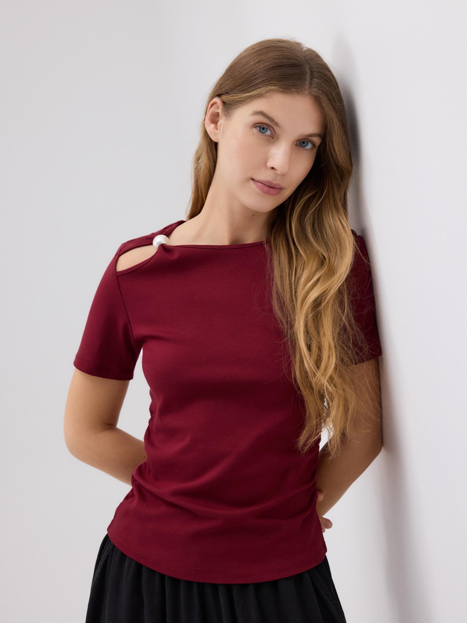 Maroon T-Shirt Com Detalhe Decorativo, , large image number 3