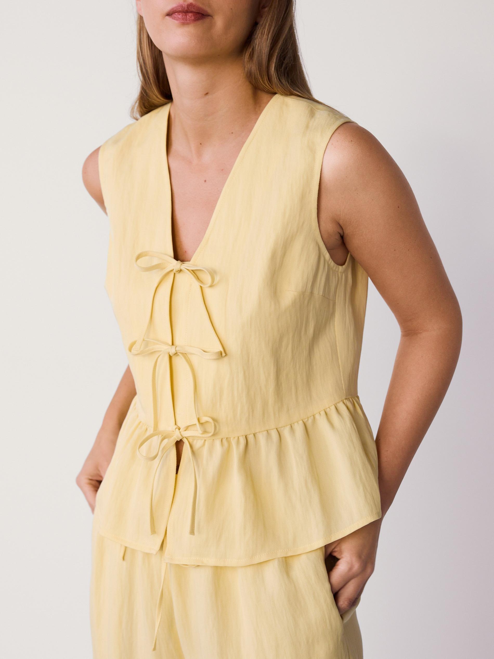 Yellow Lyocell Rich Vest, Yellow, large image number 1