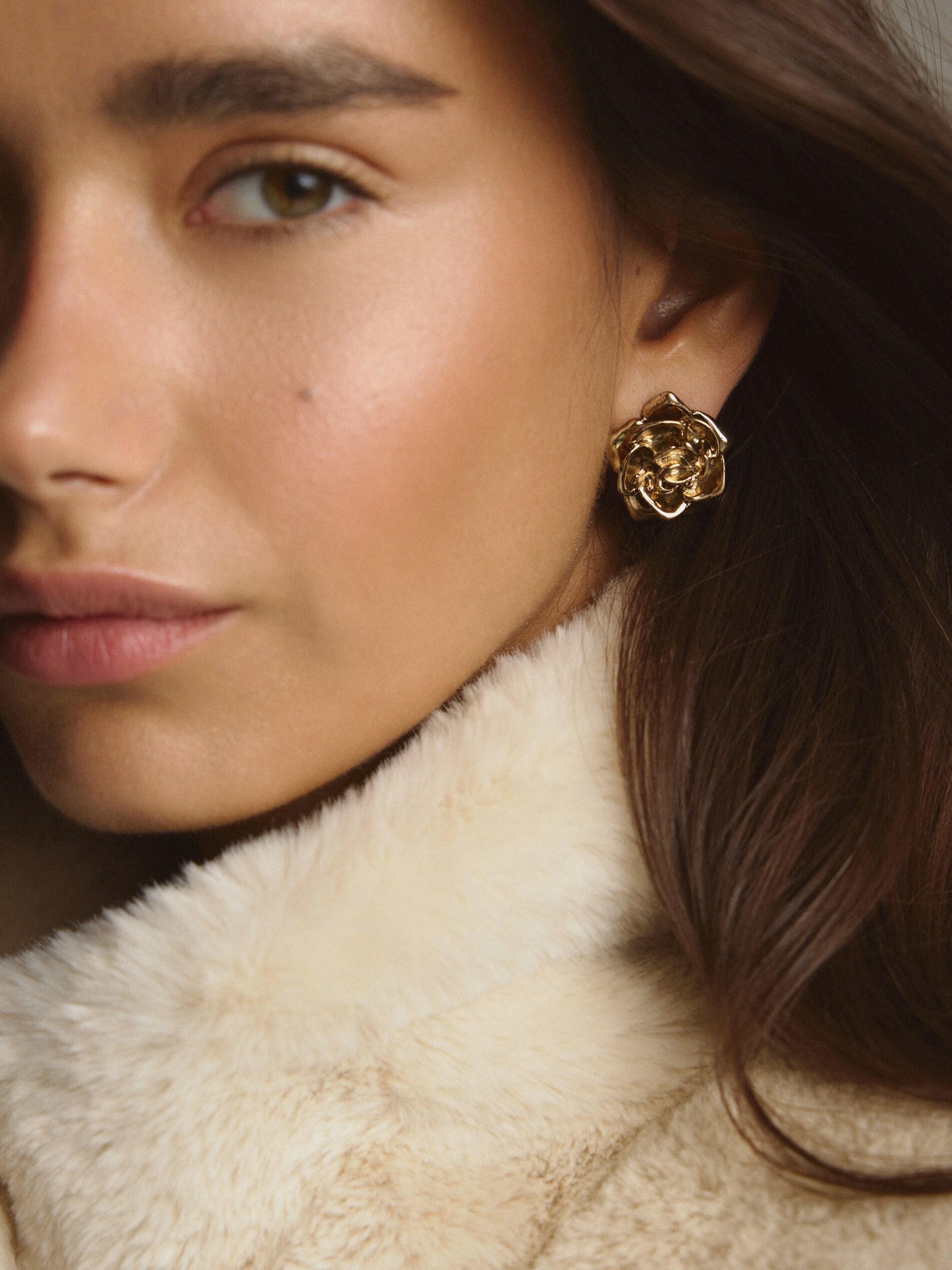 Gold Flower-Shaped Earrings, Golden, large image number 0