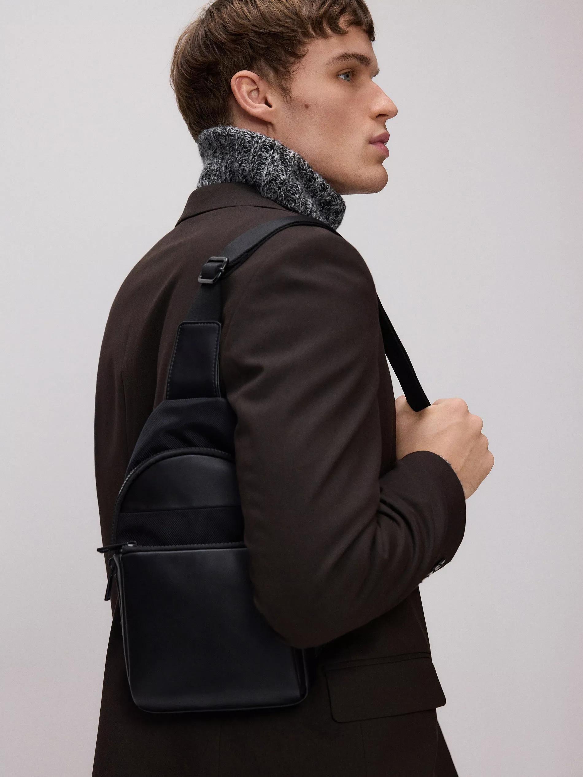Black Plain Shoulder Bag, Black, large image number 0