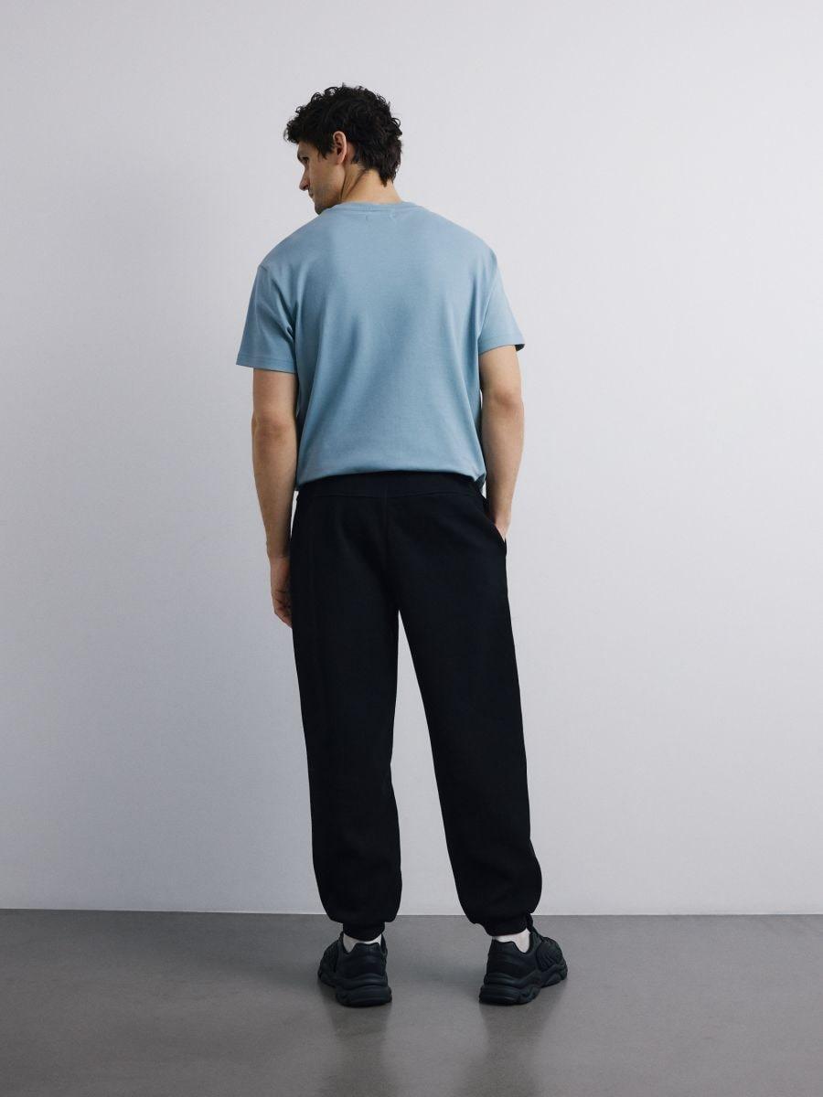 بنطال رياضي بقصة مريحة أسود, Black, medium