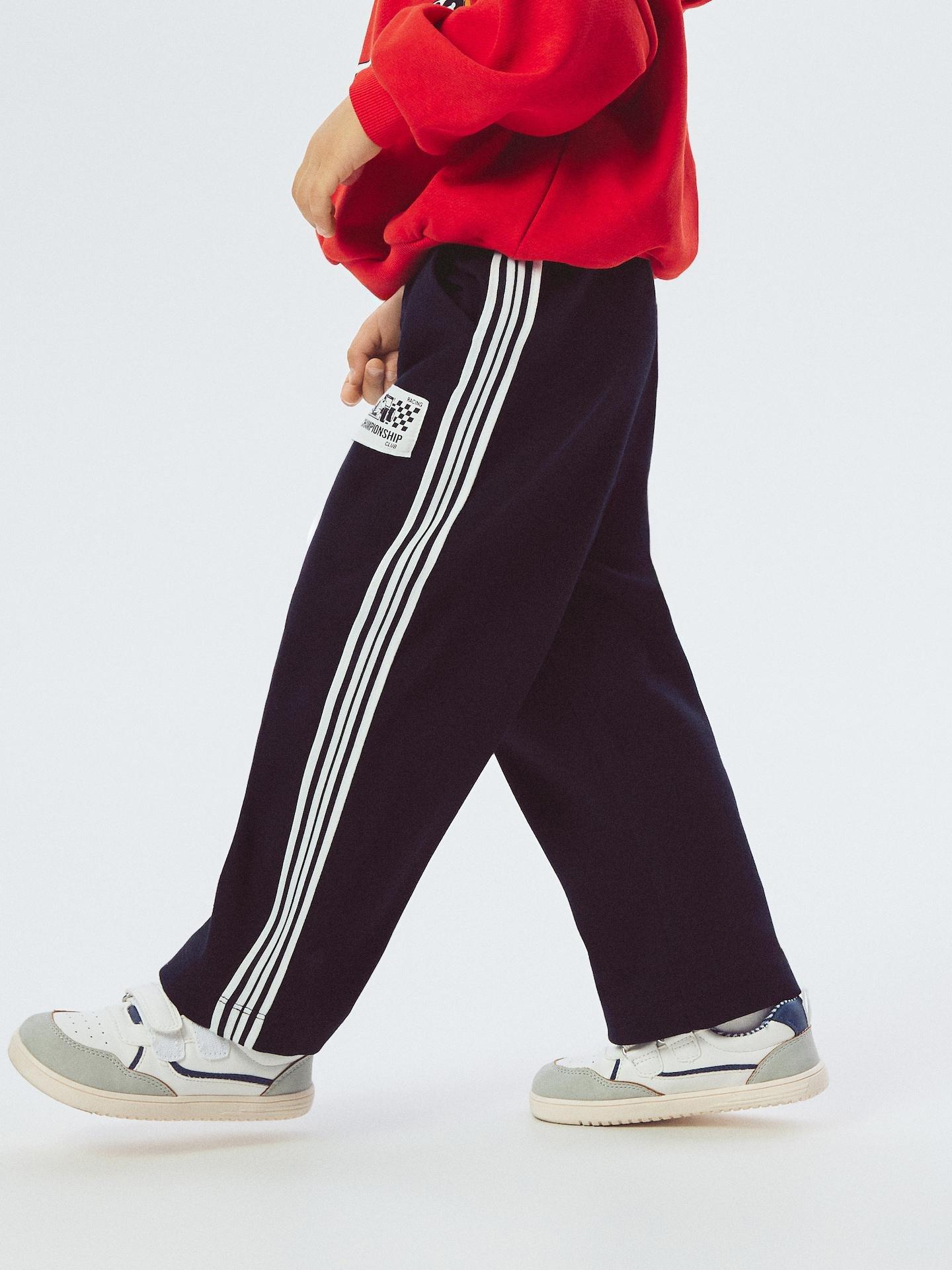 Black Side Stripe Sweatpants, Black, medium