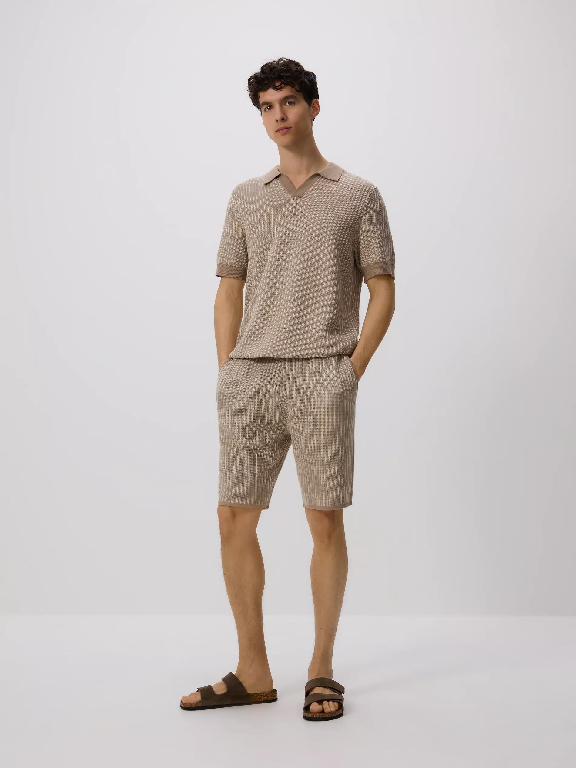Beige Structured Regular Fit Shorts, , large image number 1