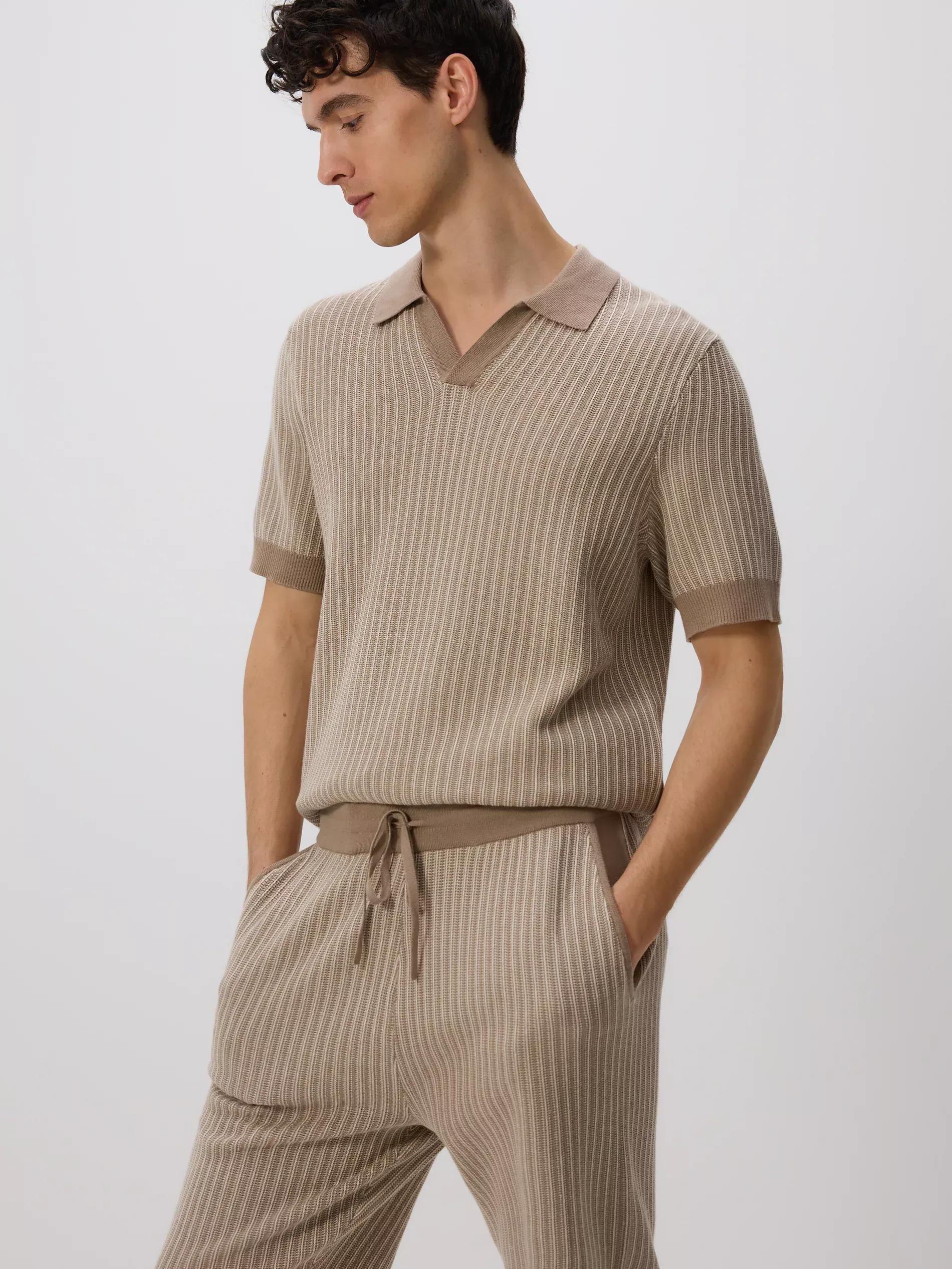 Beige Structured Regular Fit Shorts, , large image number 3