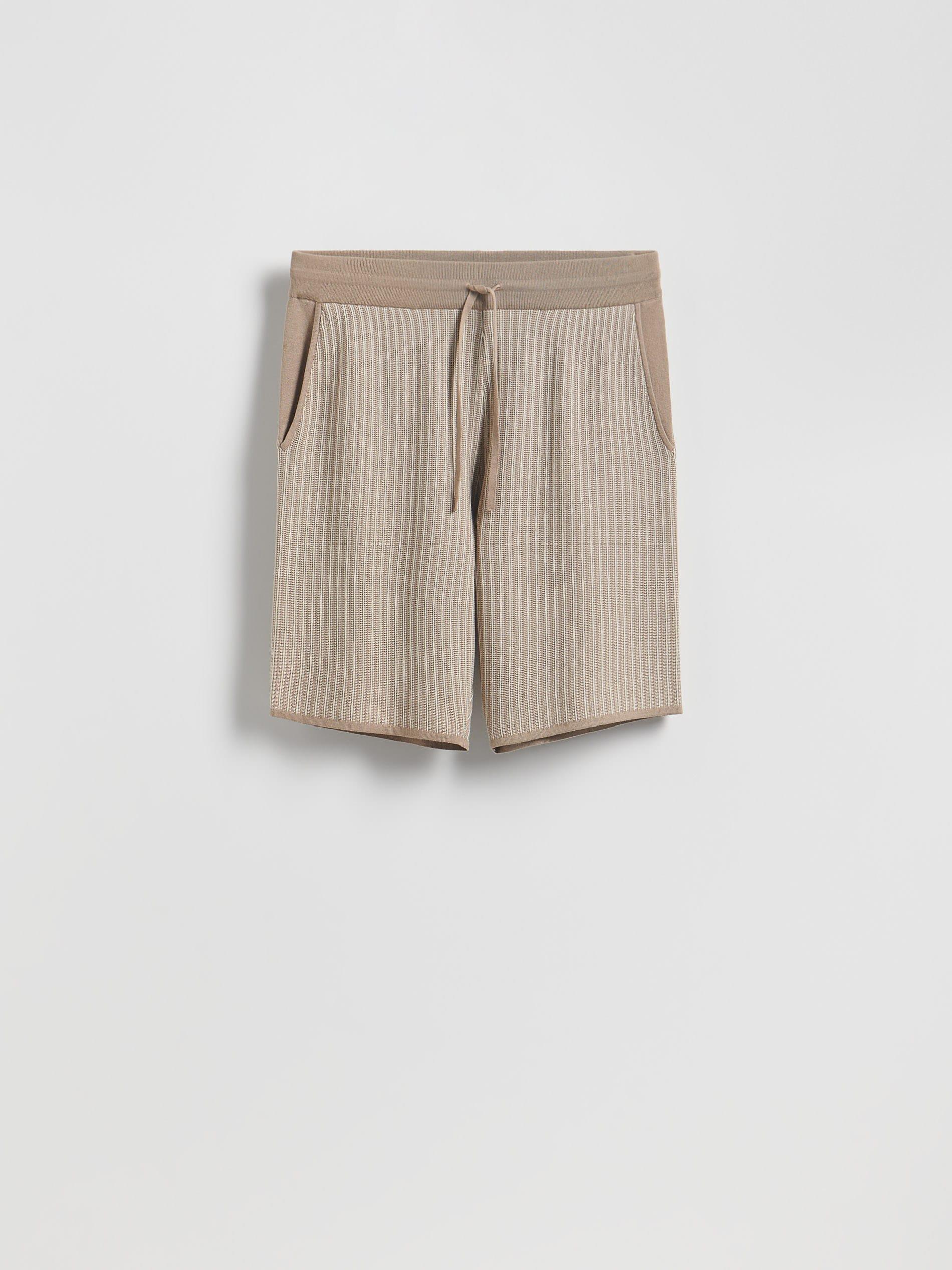 Beige Structured Regular Fit Shorts, , large image number 5