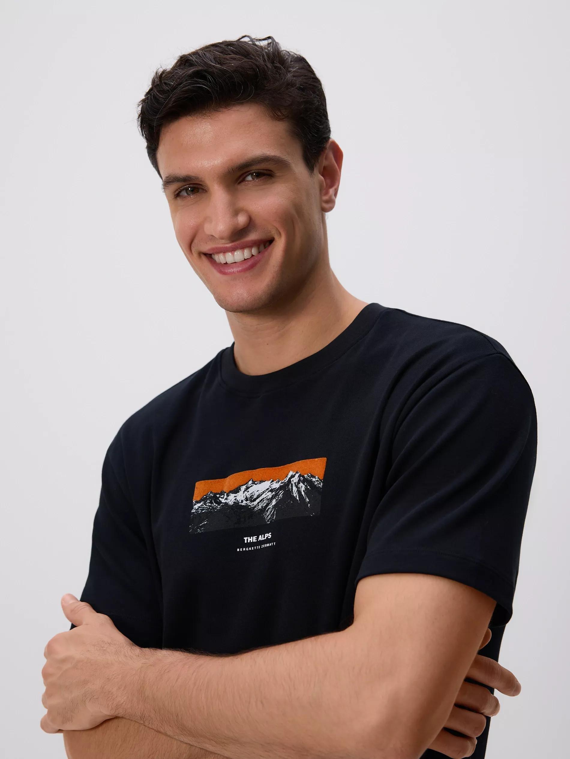 Black Comfort Fit T-Shirt With Print, Black, large image number 1