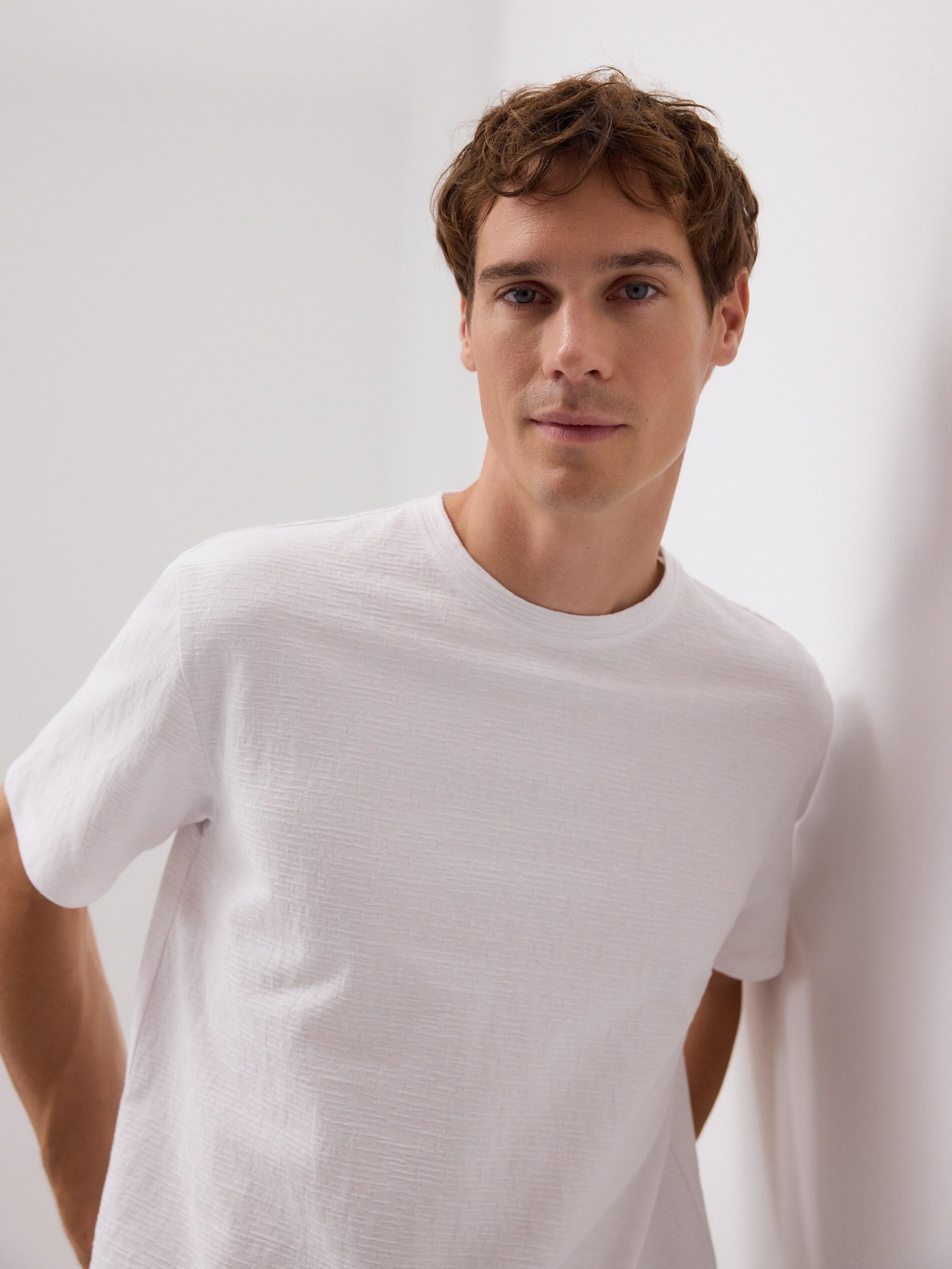 WHITE Comfort fit structural fabric T-shirt, White, large image number 0