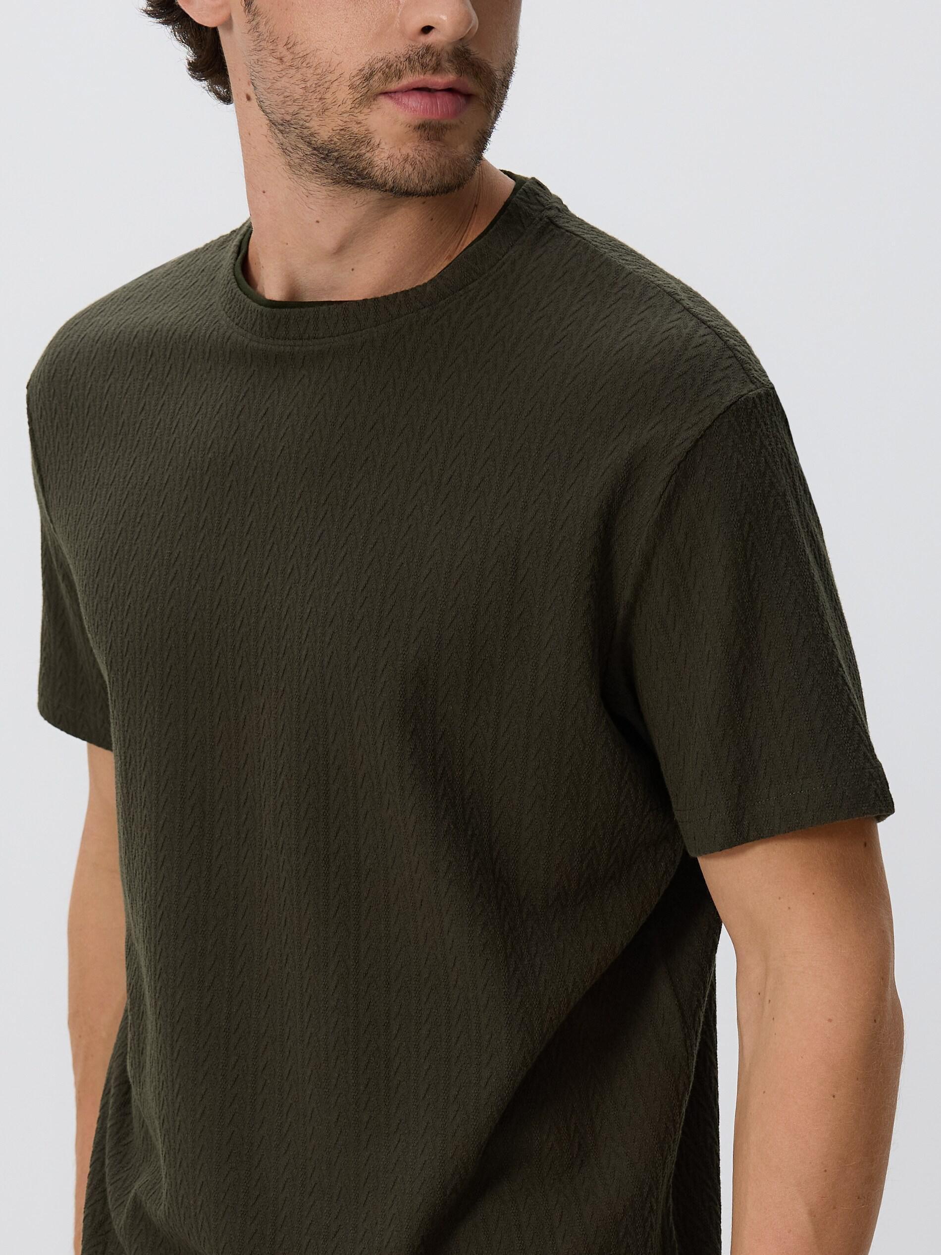 Green Comfort Fit Structural Fabric T-Shirt, Khaki, large image number 2