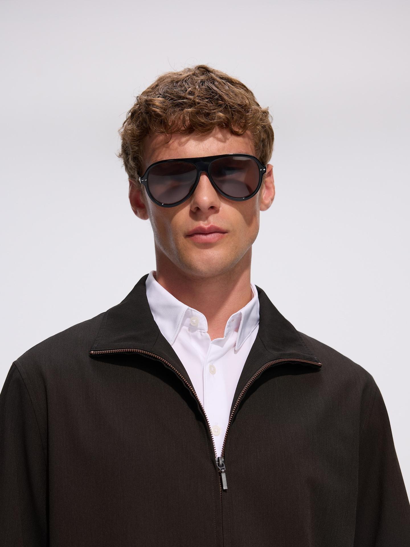 Black Aviator Sunglasses, Black, large image number 1