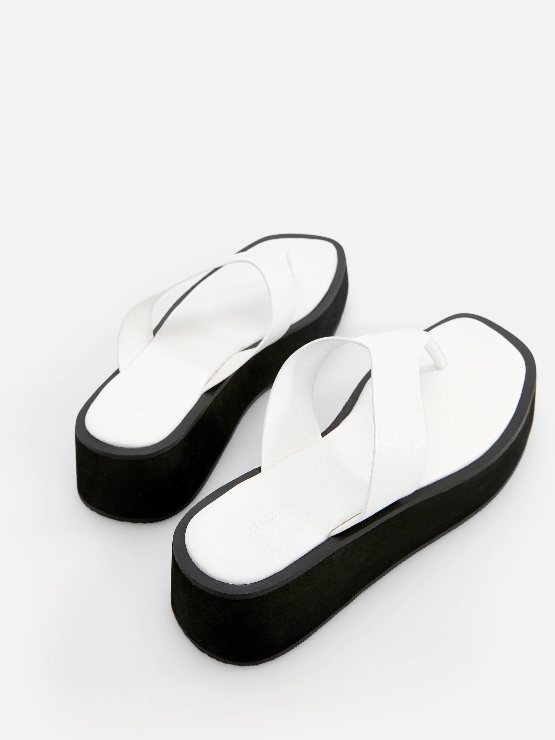 White Flip-Flops, Women, , large image number 4
