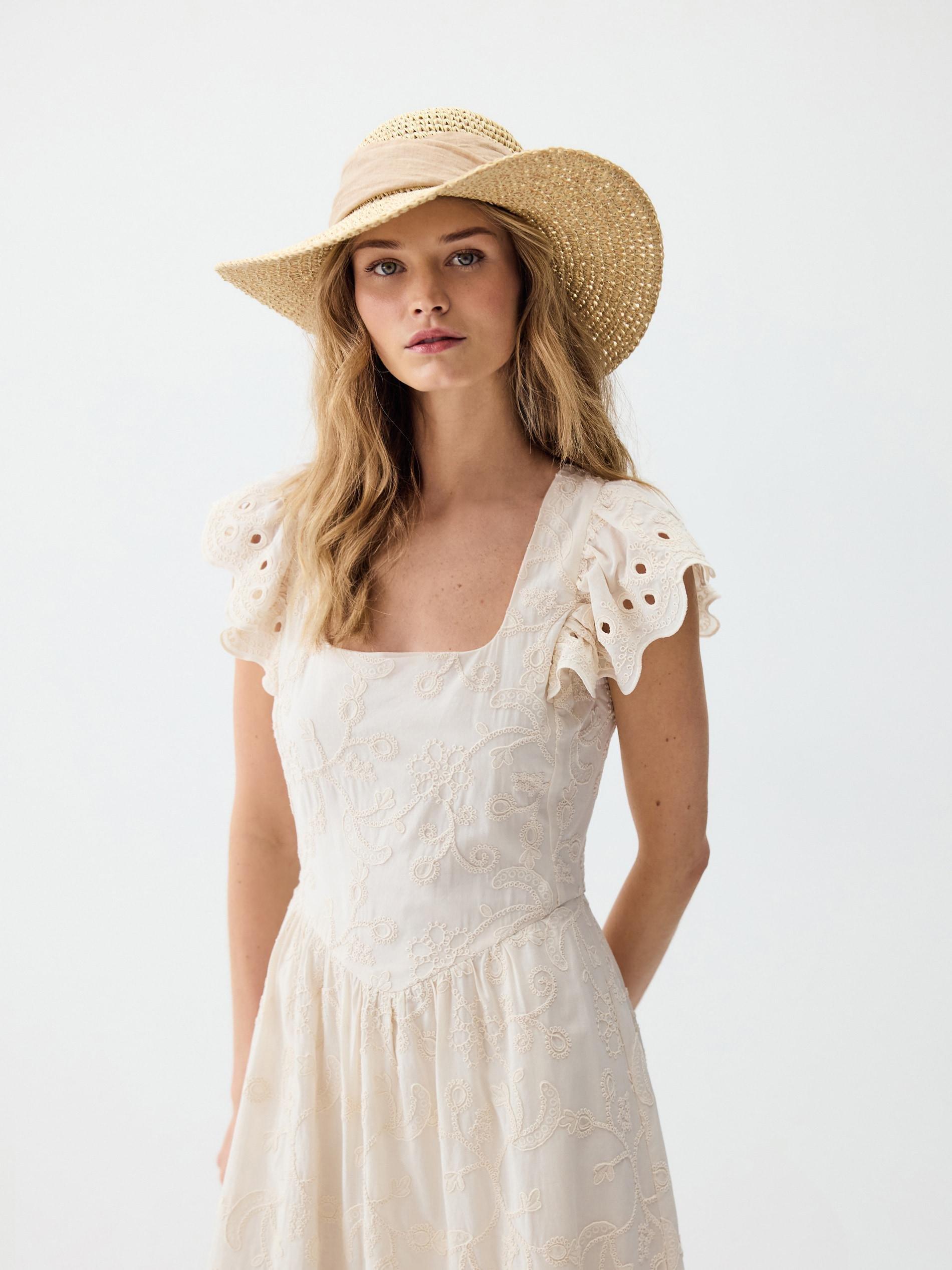 Cream Hat With Strap, Ivory, large image number 0