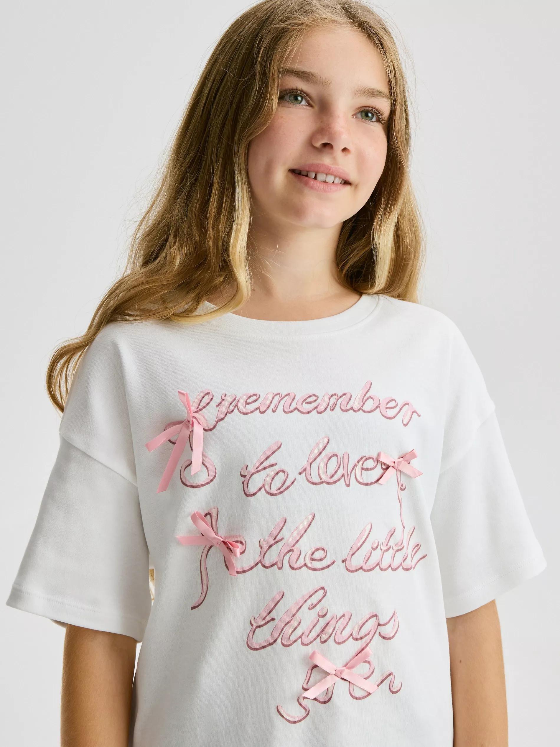 CREAM T-shirt with appliquأ©, Ivory, medium