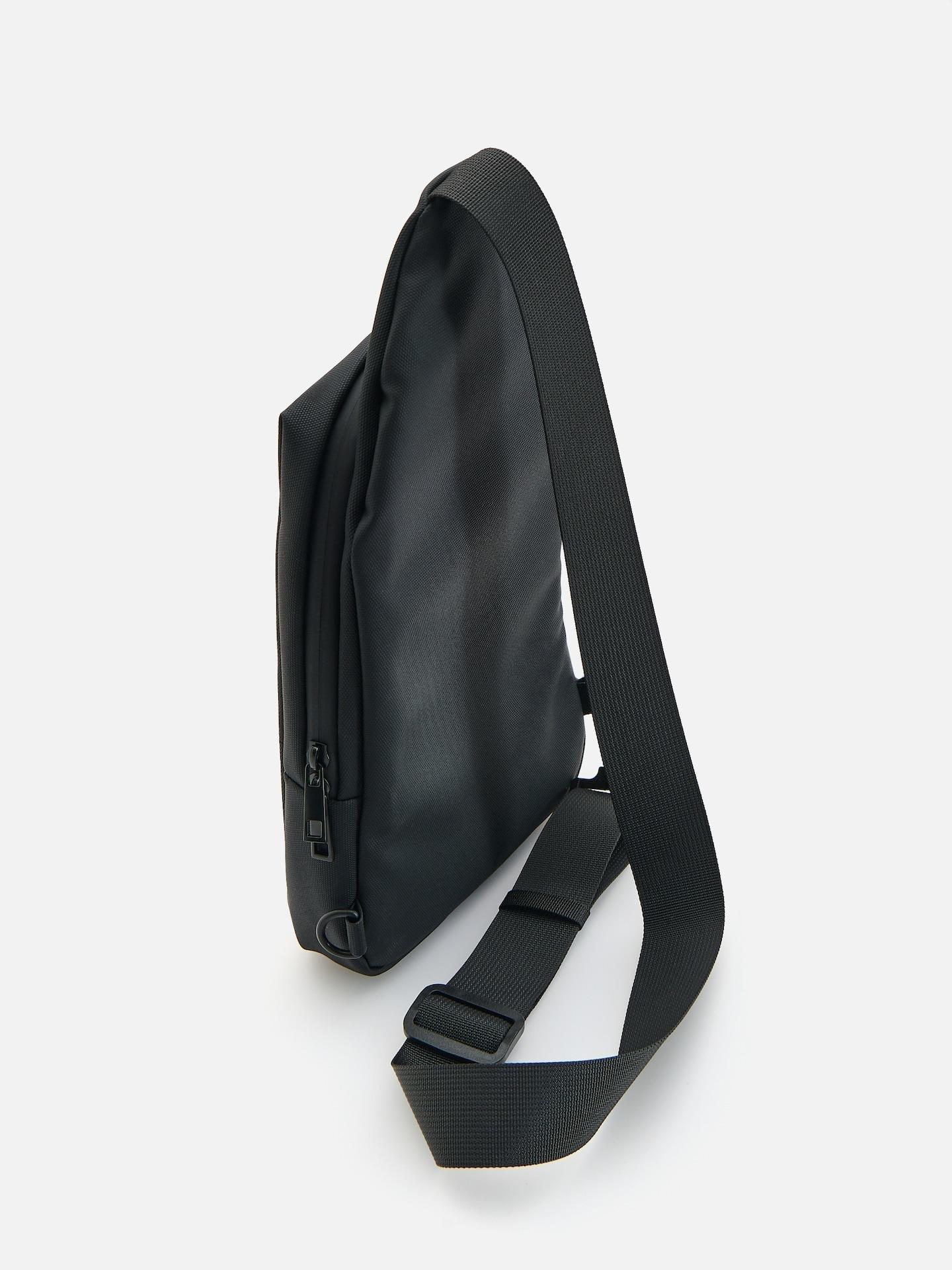 Black Crossbody Pouch Bag, Black, large image number 3