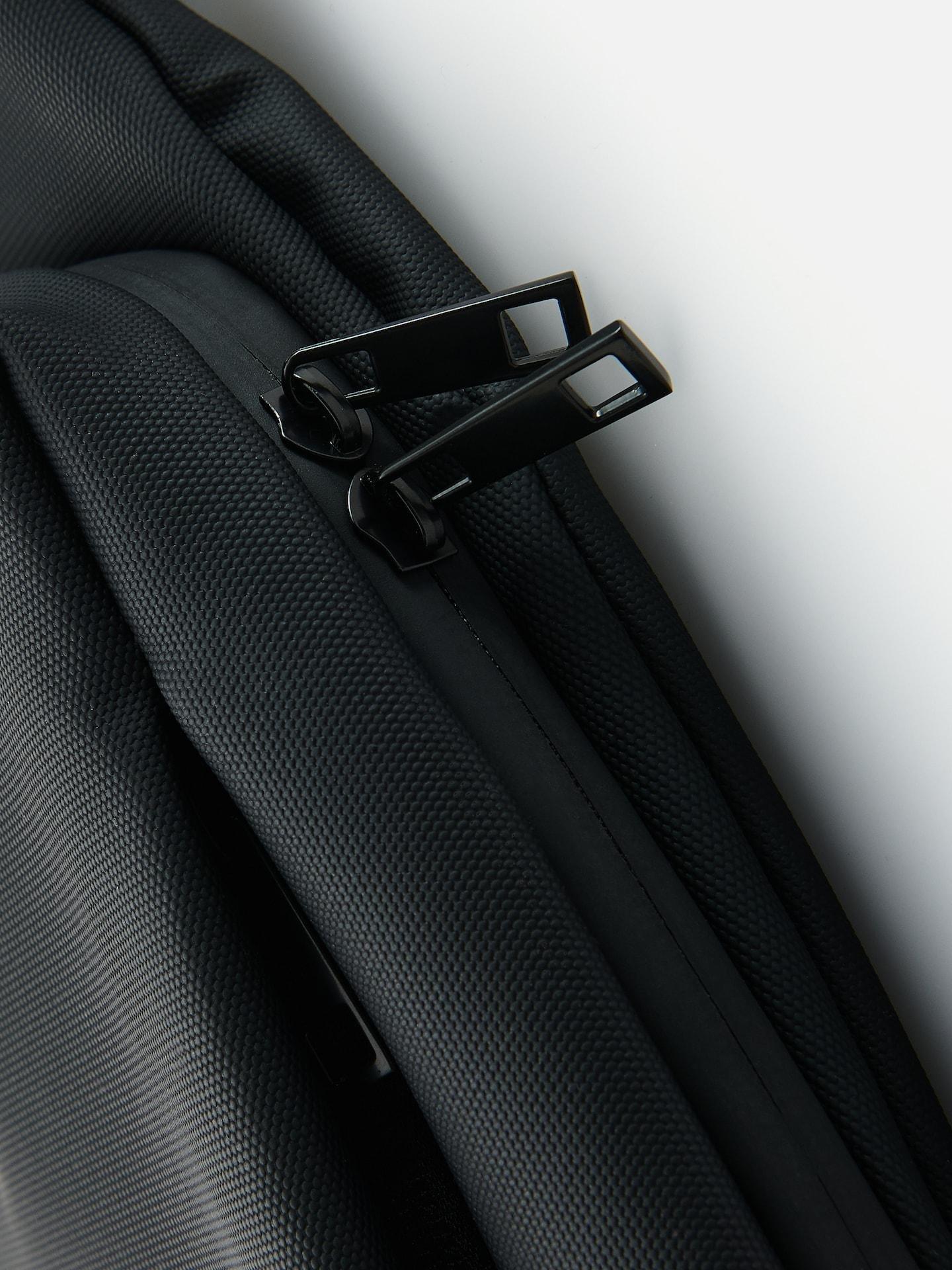 Black Crossbody Pouch Bag, Black, large image number 4