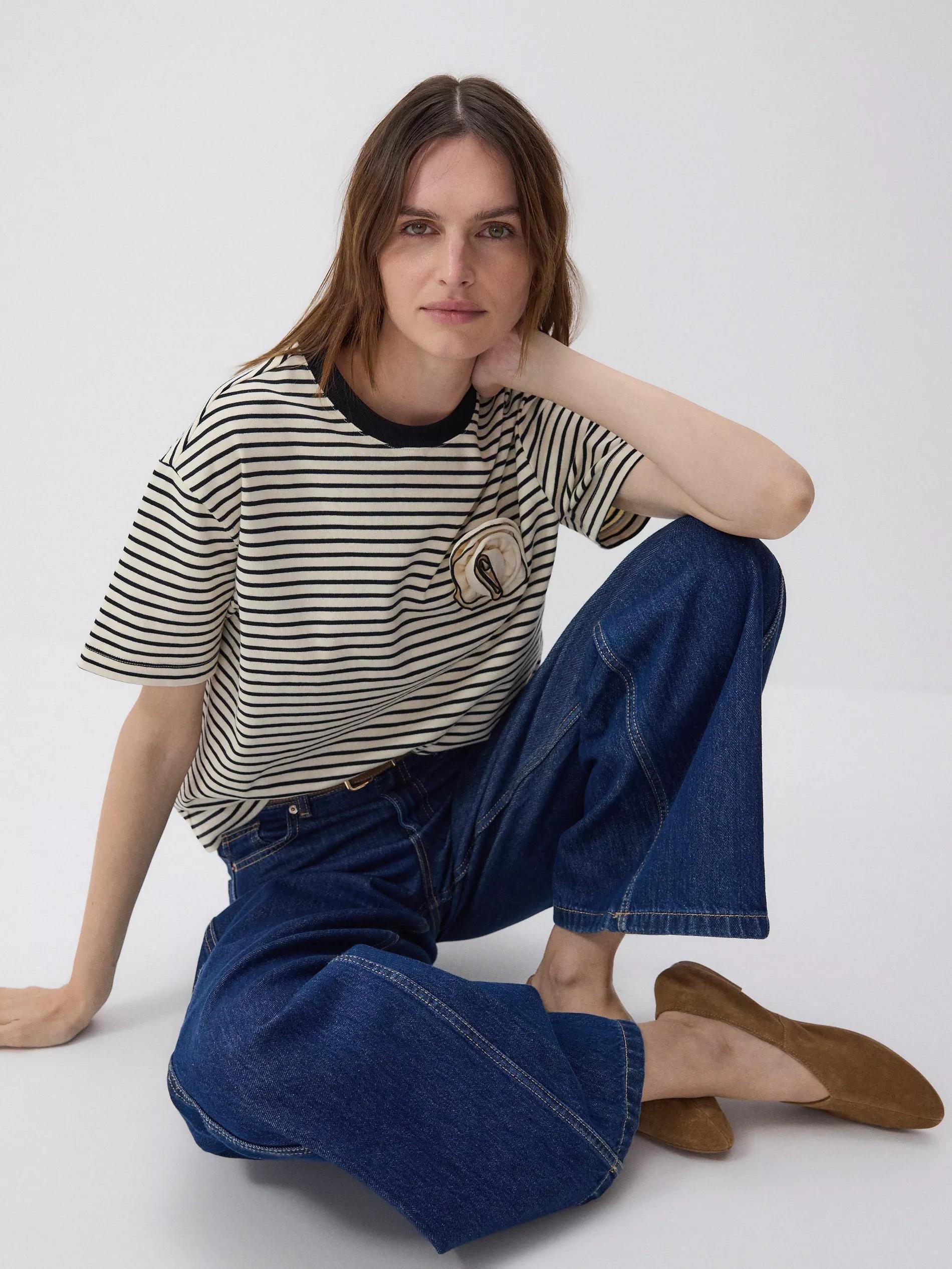 Black Striped T-Shirt, , large image number 0