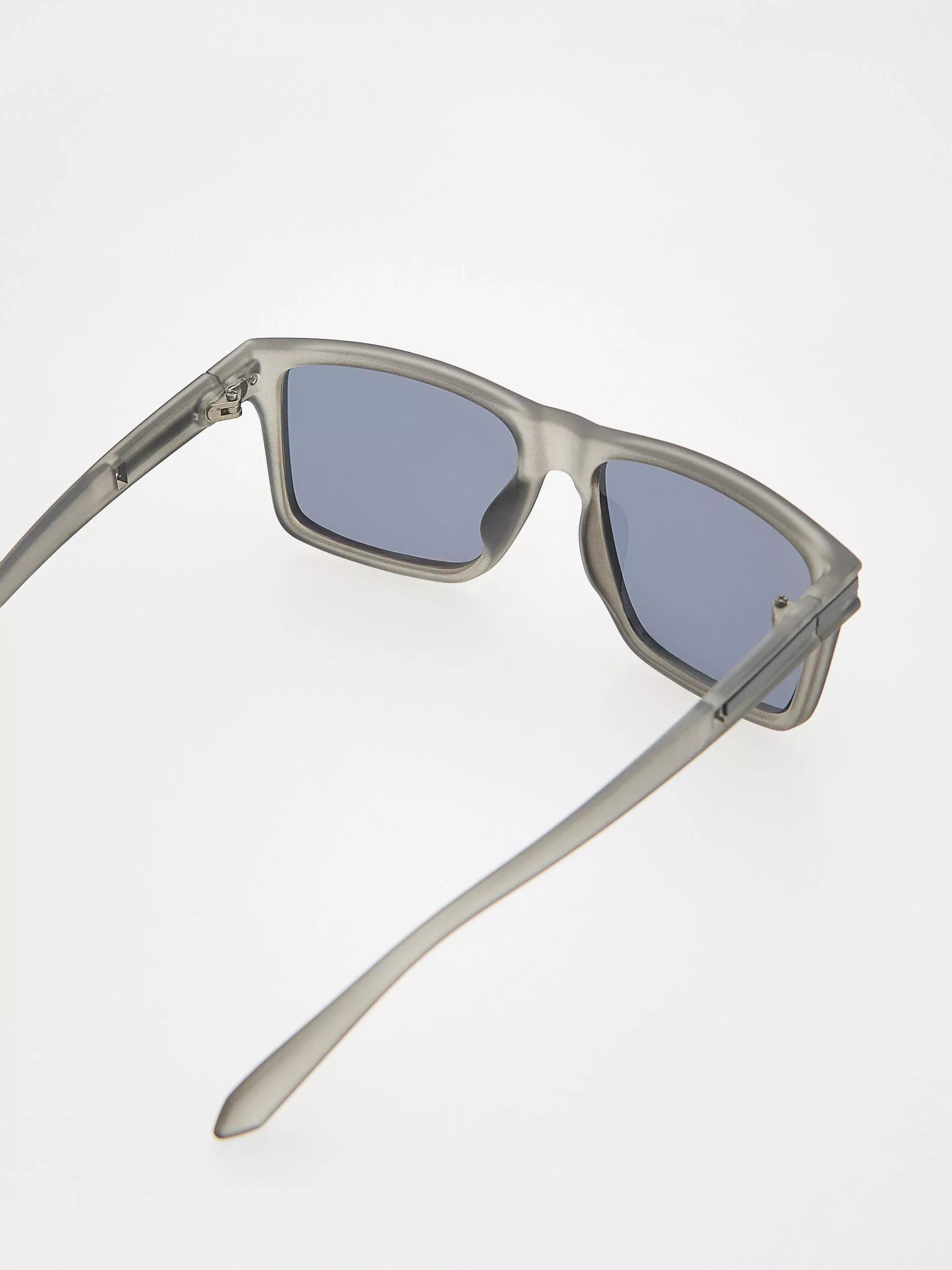 Grey Wayfarer Sunglasses, Grey, large image number 1