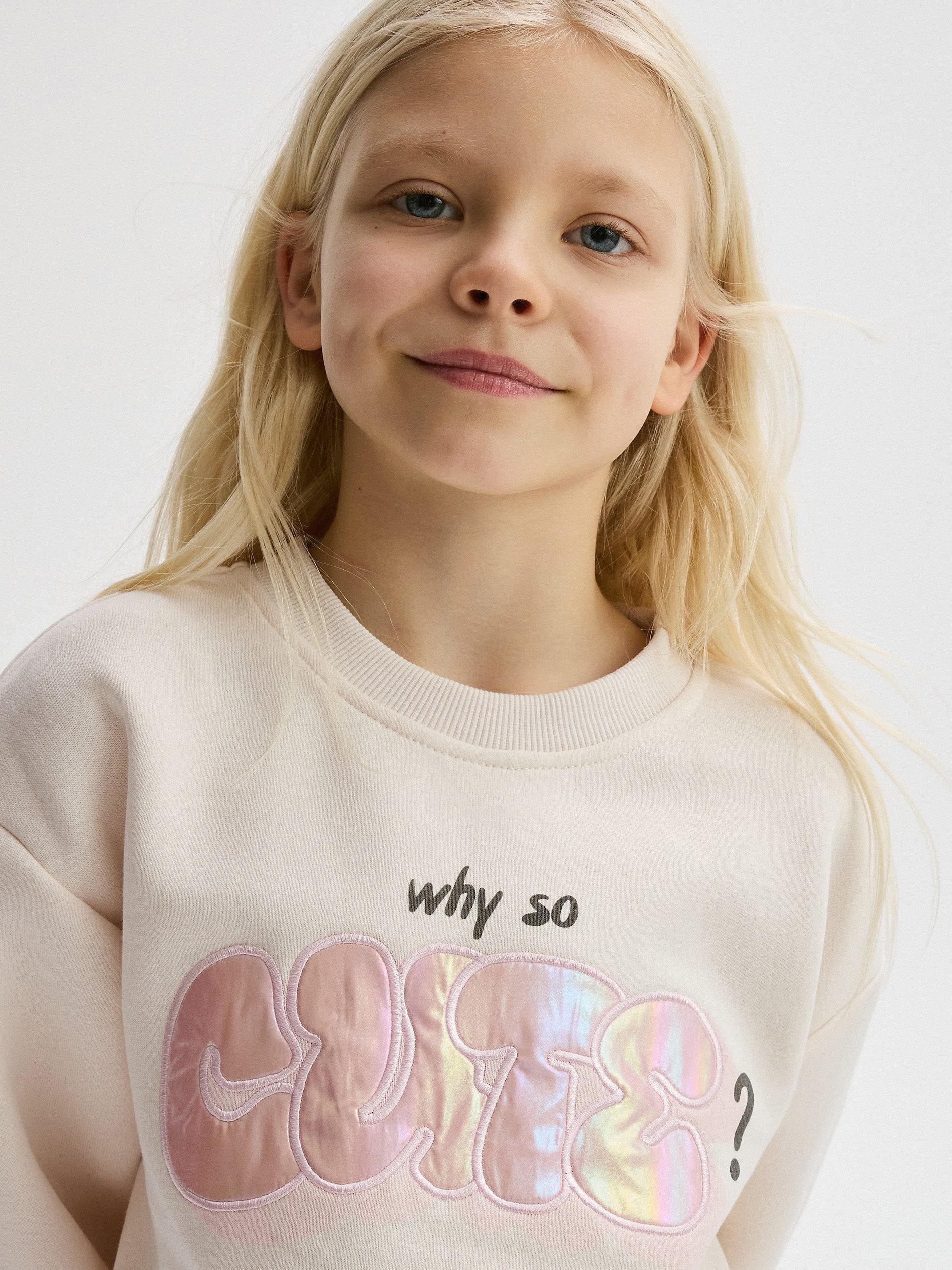 Cream Sports Blouse With Applique, , large image number 3
