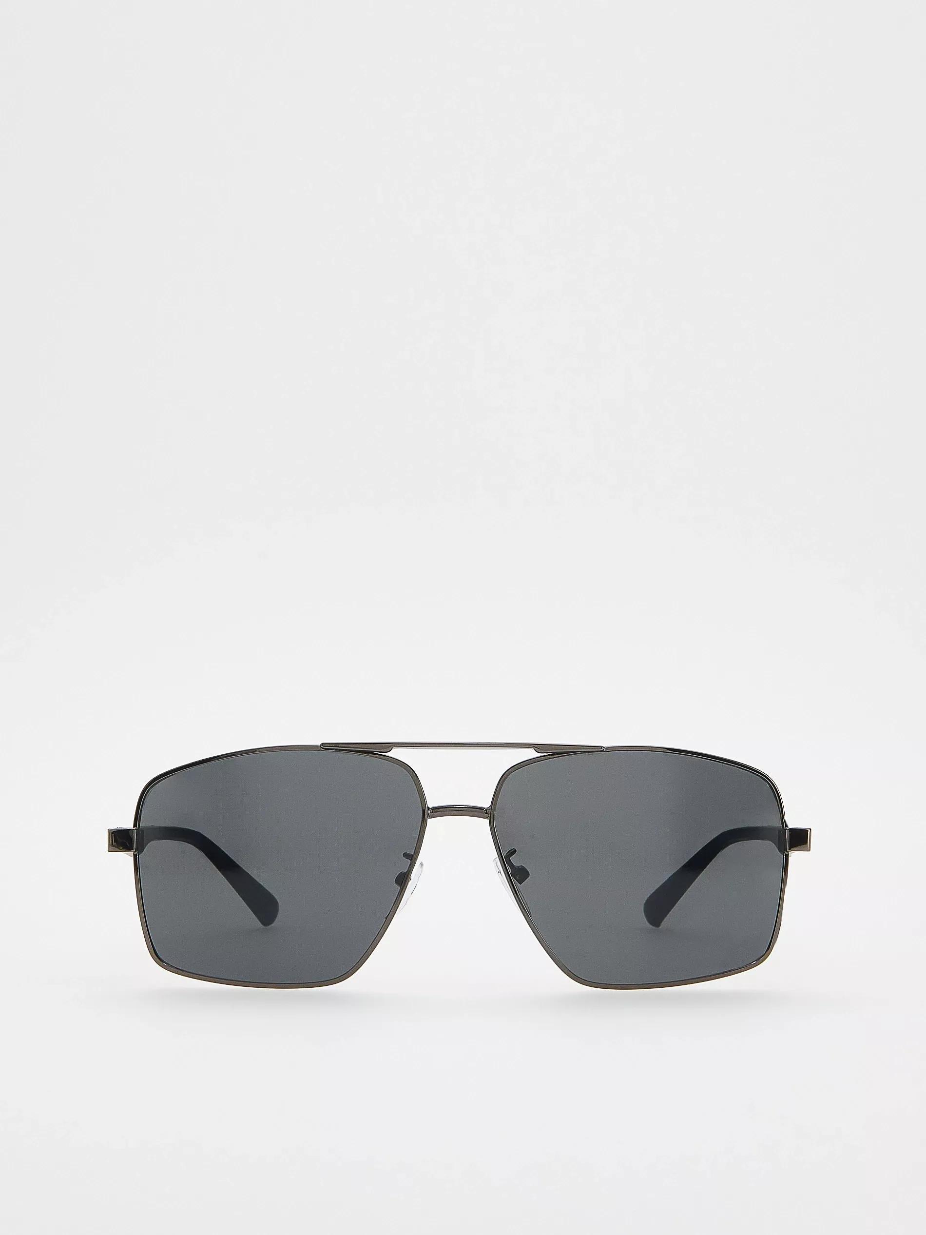 Black Aviator Sunglasses, Black, large image number 0