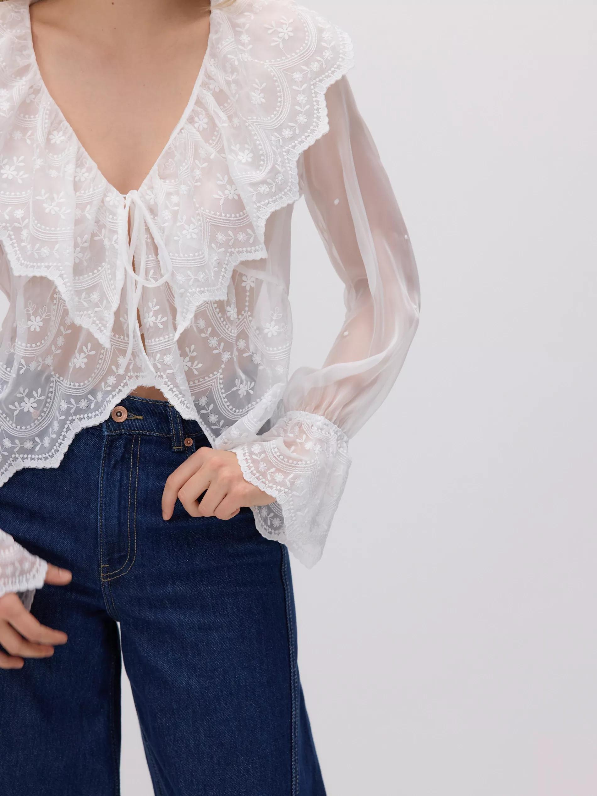 White Ruffle Hem Blouse, , large image number 2