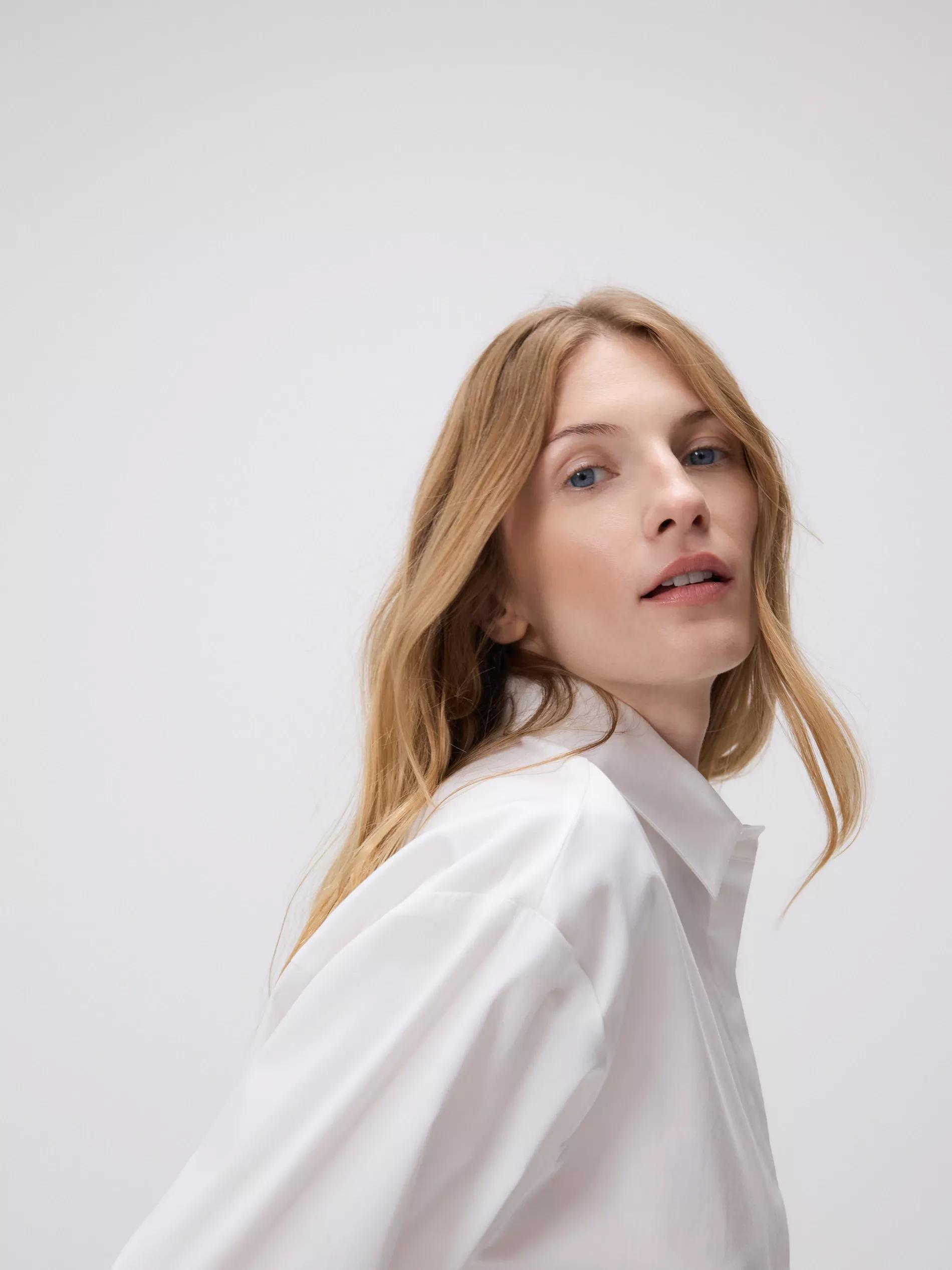 White Cropped Shirt, White, large image number 3
