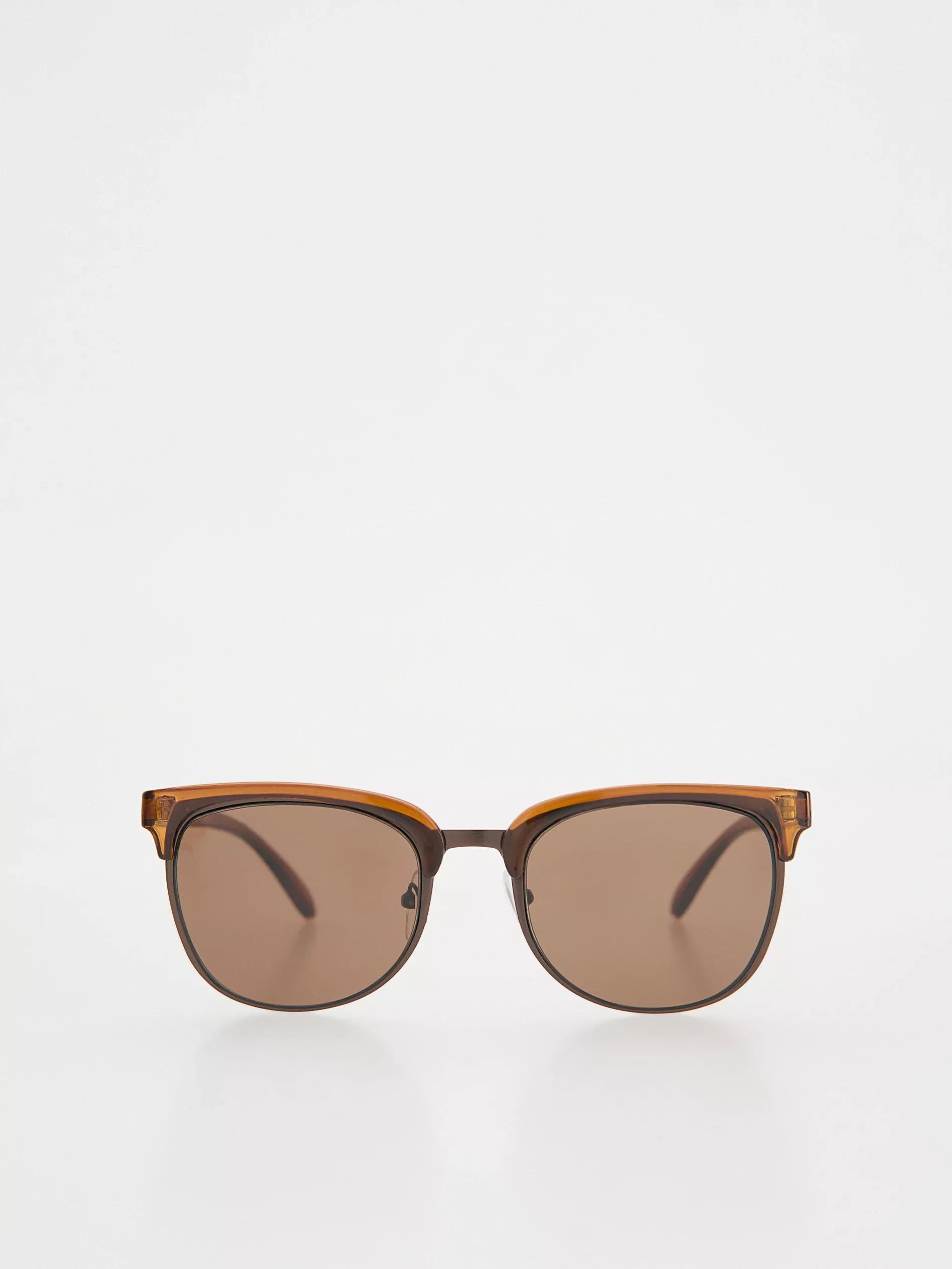 Brown Plastic Sunglasses, Brown, large image number 1