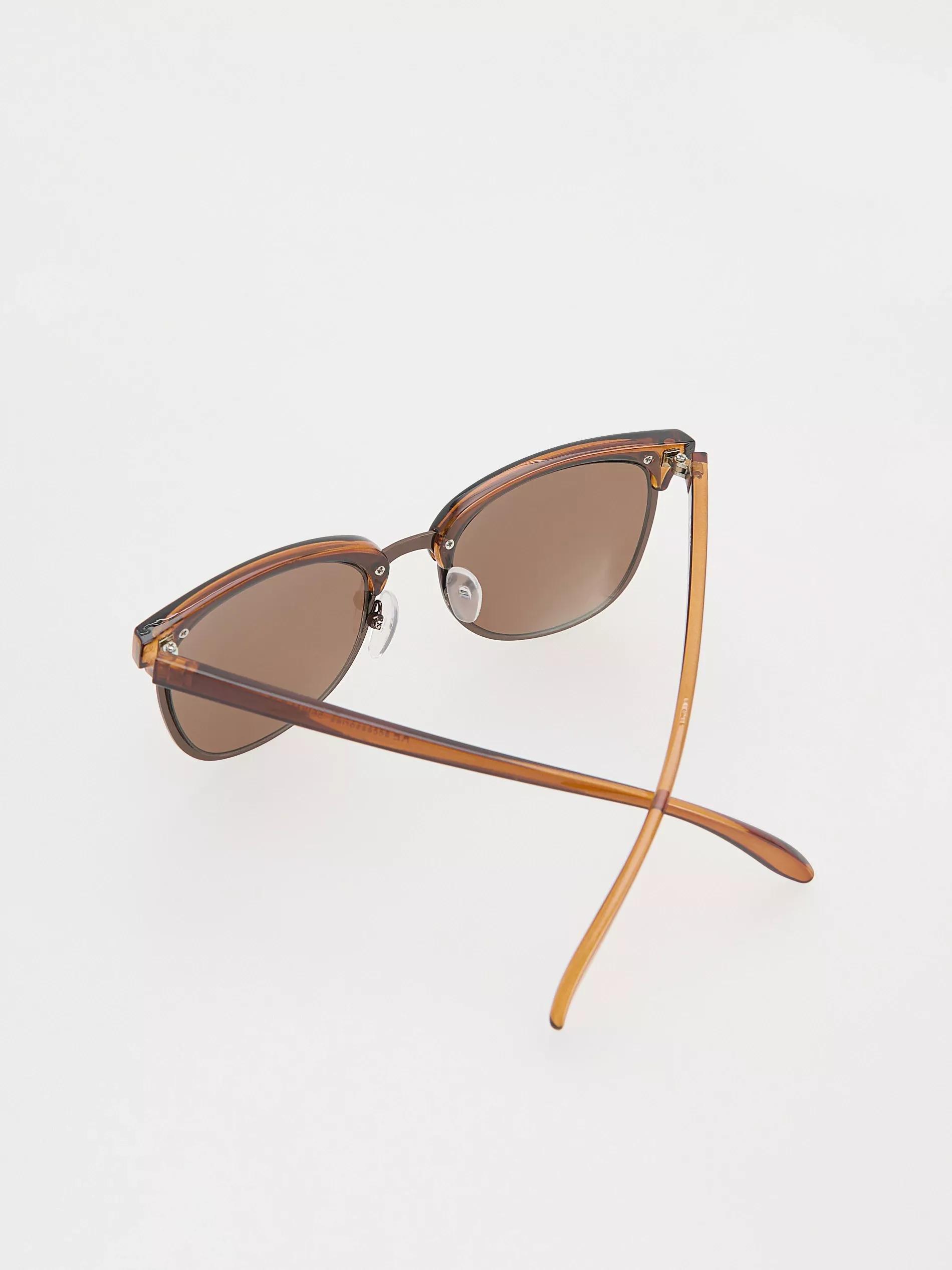Brown Plastic Sunglasses, Brown, large image number 2