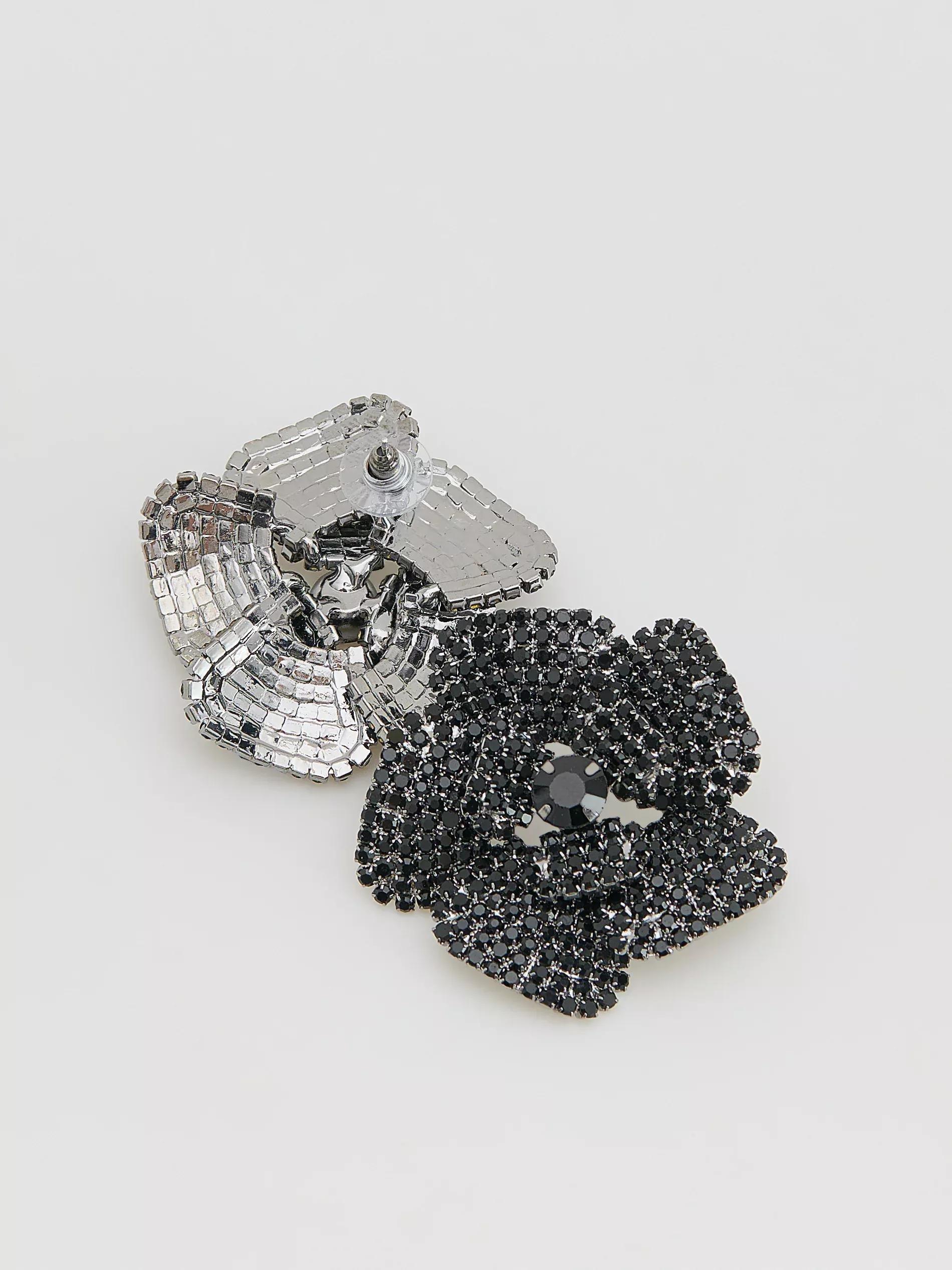 Black Flower-Shaped Earrings, Black, large image number 1