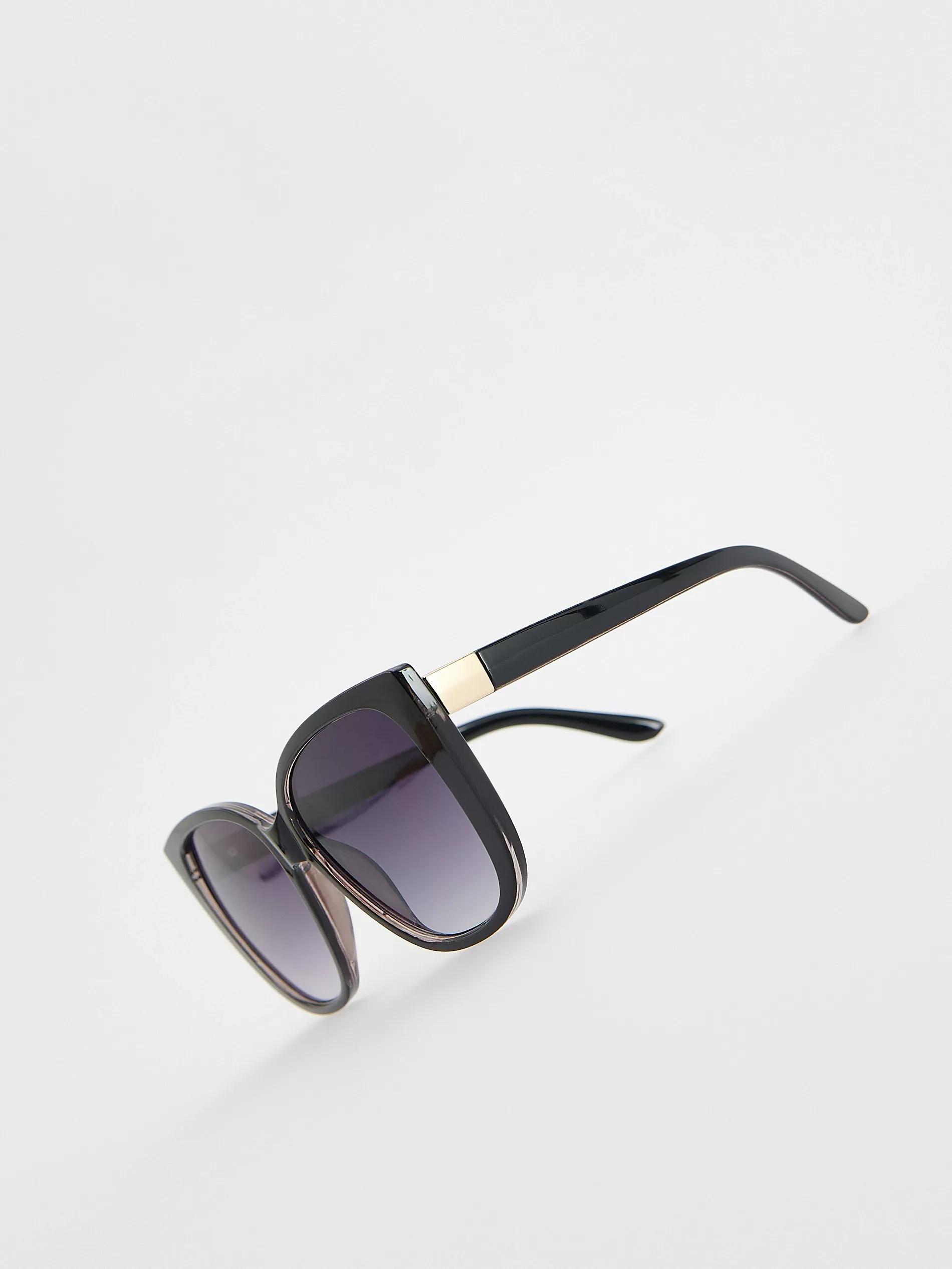 Black Sunglasses, Black, large image number 5