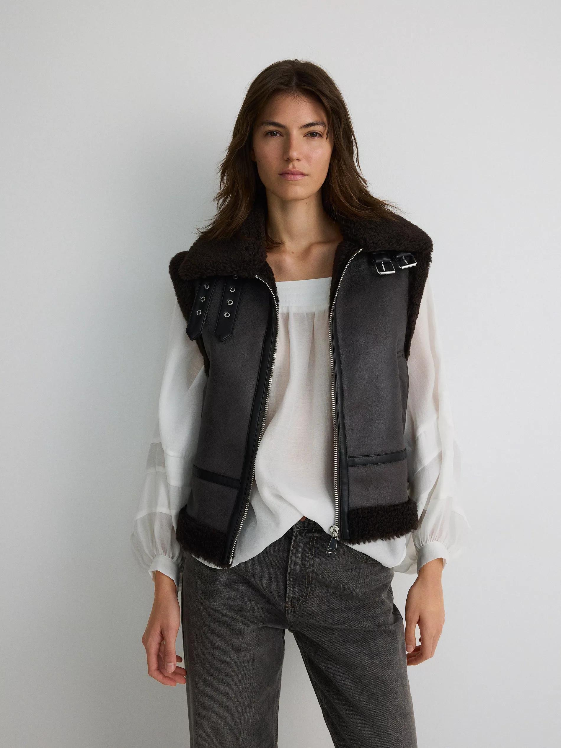 Brown Vest With Faux Lamb Fur Details, , large image number 2