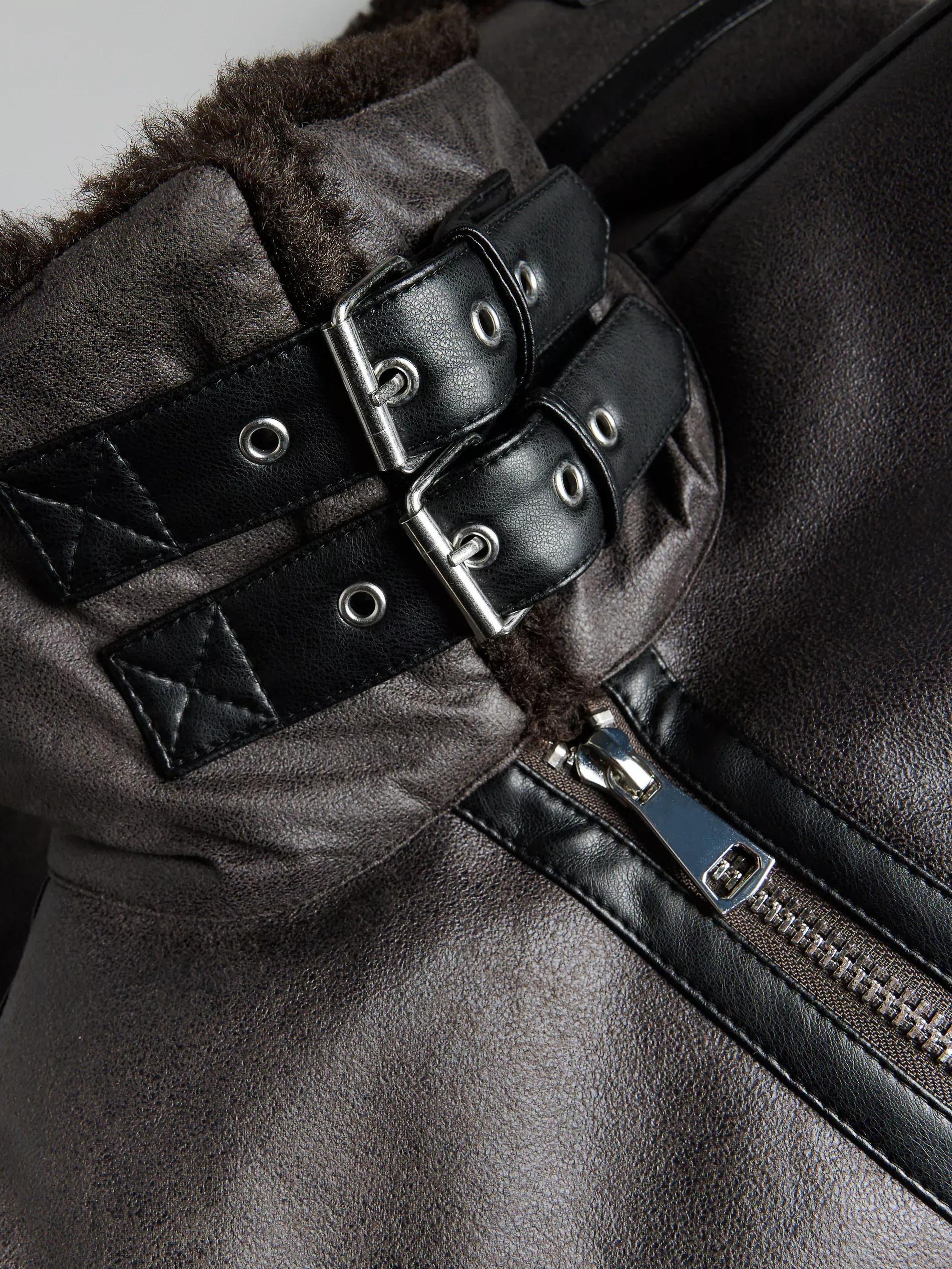 Brown Vest With Faux Lamb Fur Details, , large image number 5