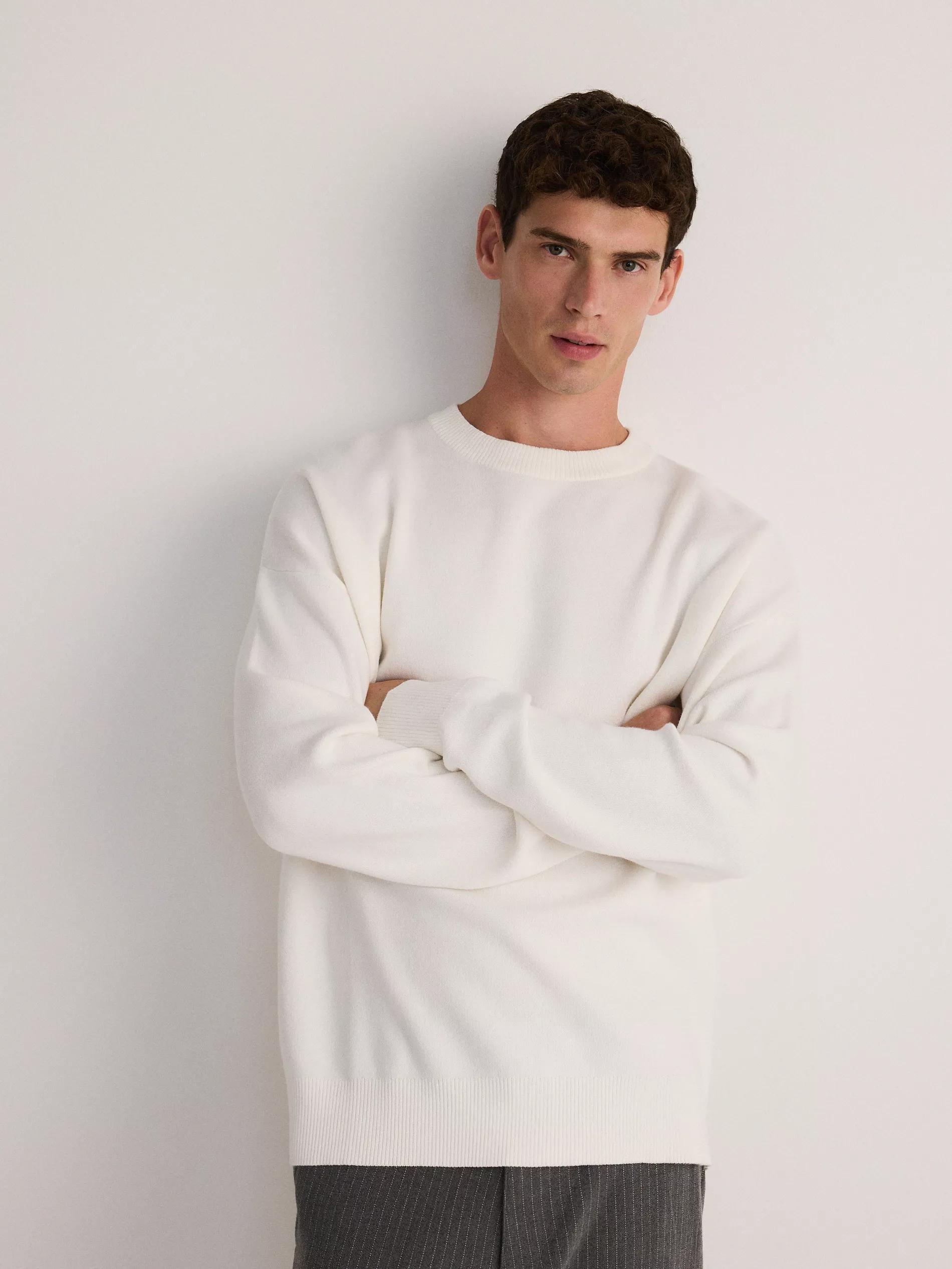 White Basic Monochromatic Sweater, , large image number 0