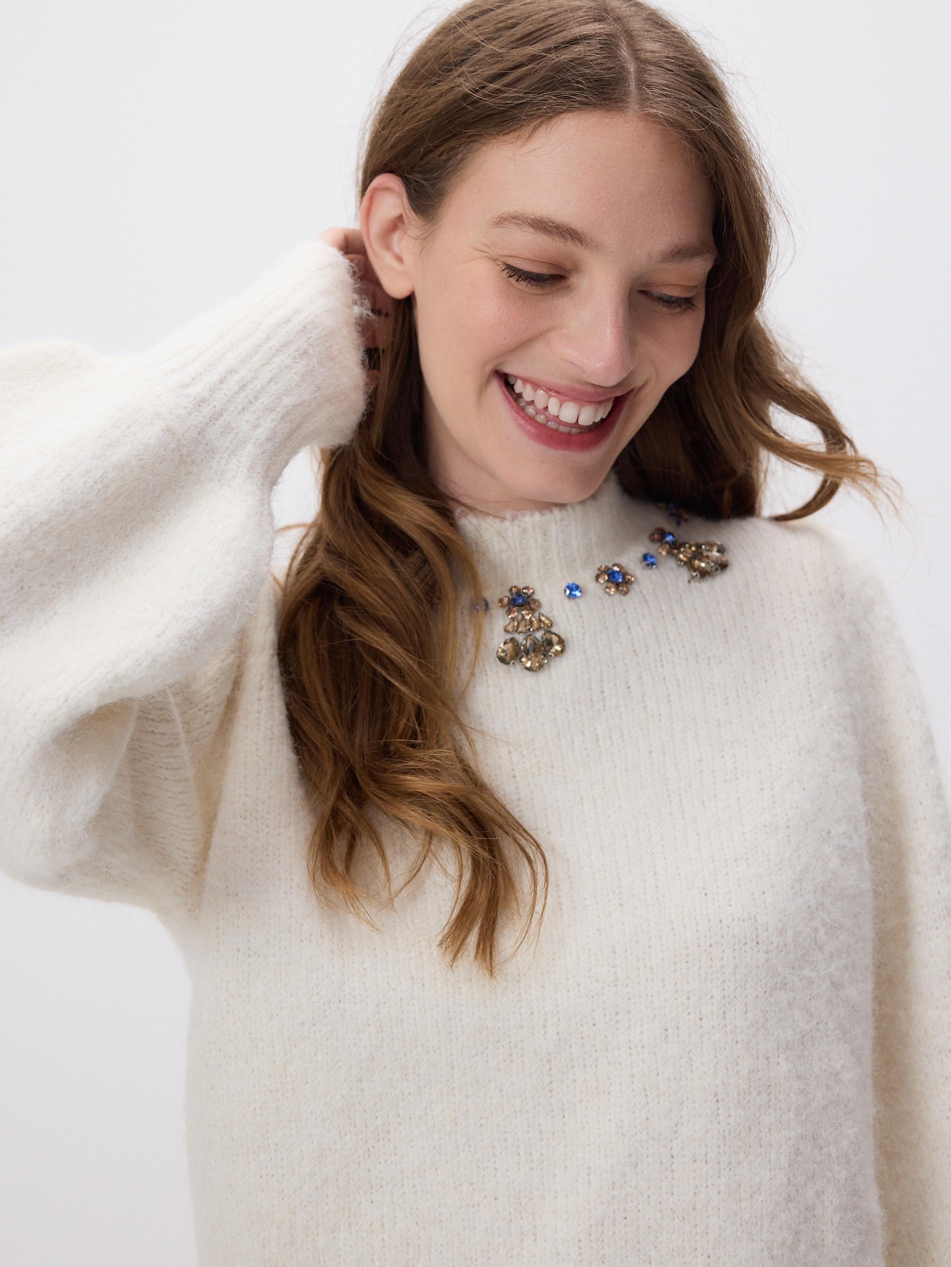 Beige Jumper With Jewellery Appliqu&oslash;&pound;&Acirc;&copy;, Ivory, medium