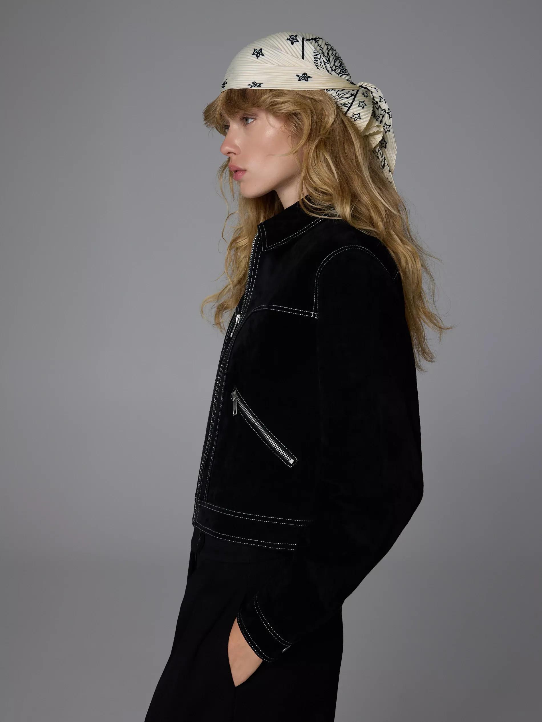 Cream Patterned Neckerchief, Ivory, medium