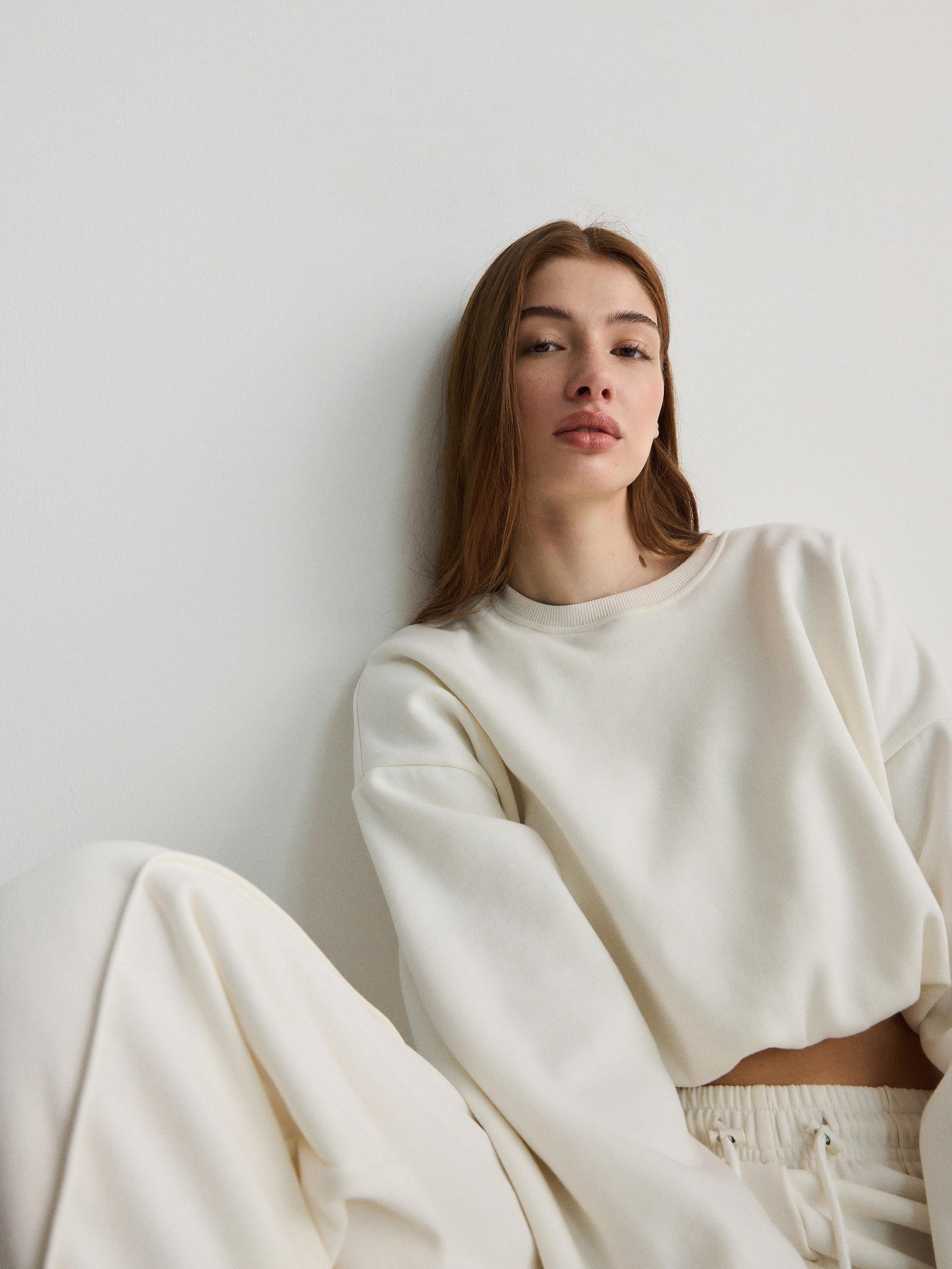White Cropped Sweatshirt, , large image number 1