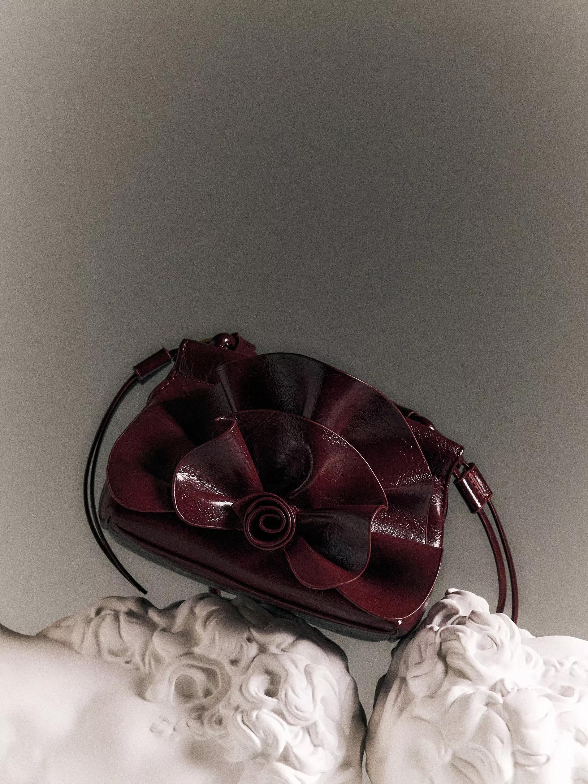 Burgundy Small Shoulder Bag, Burgundy, large image number 3