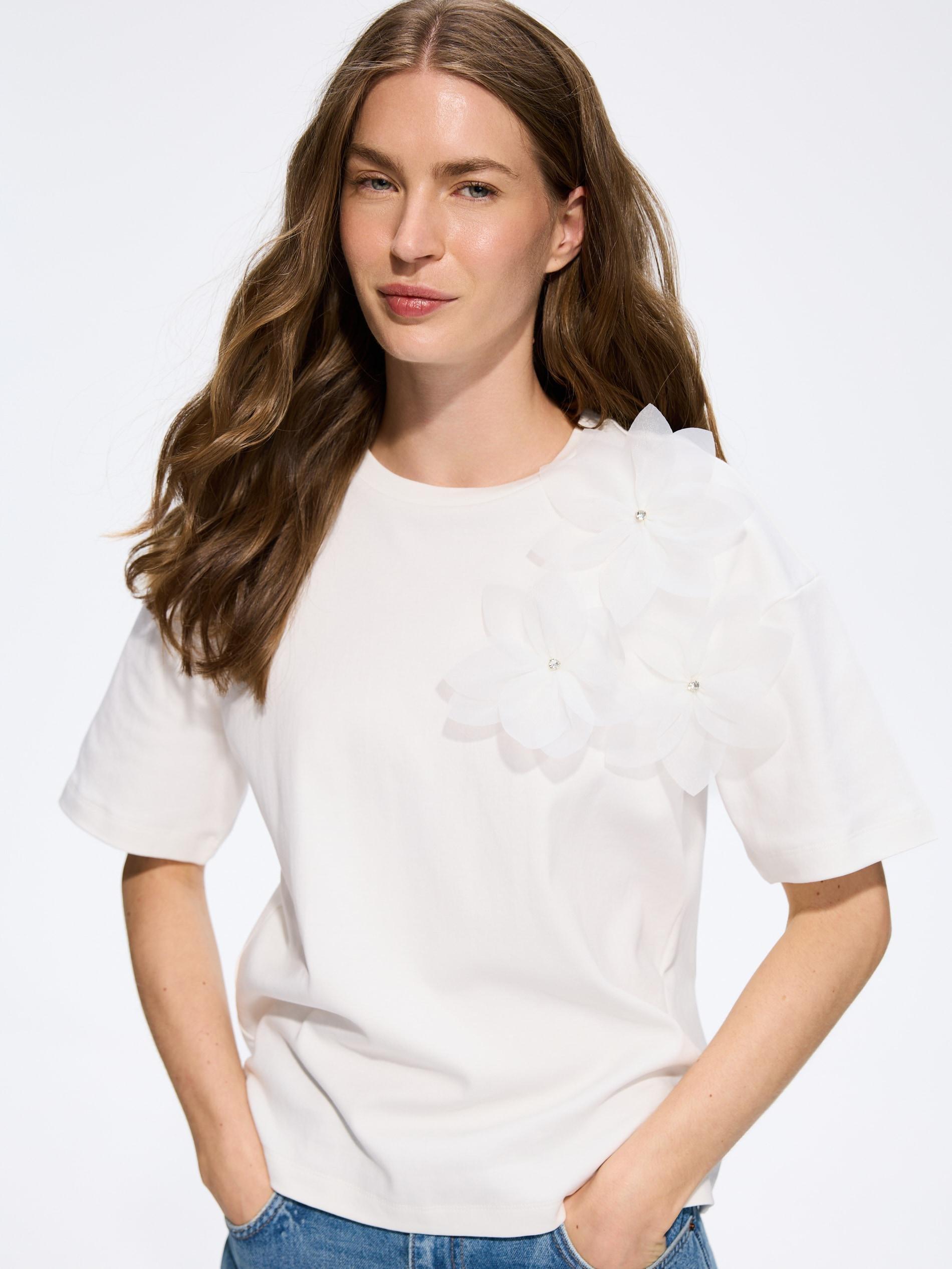 Cream T-Shirt With Flower Applique, Ivory, large image number 0
