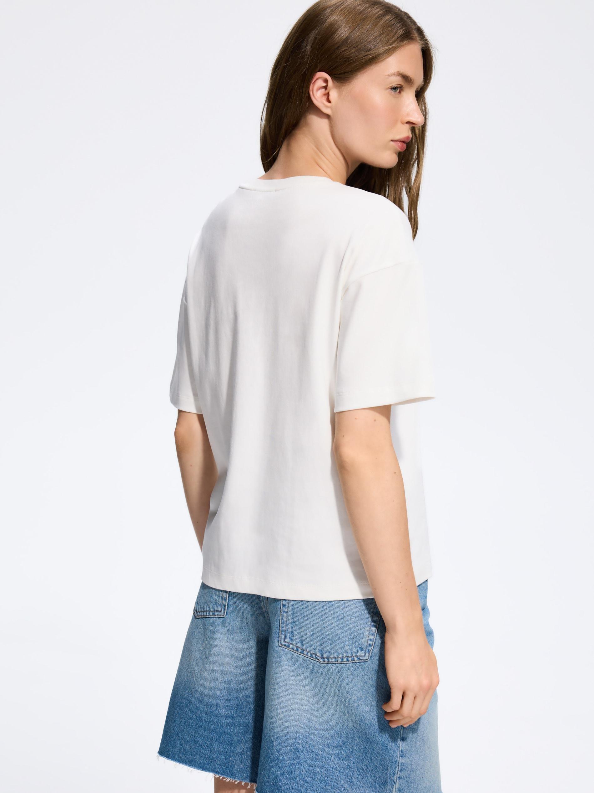 Cream T-Shirt With Flower Applique, Ivory, large image number 2