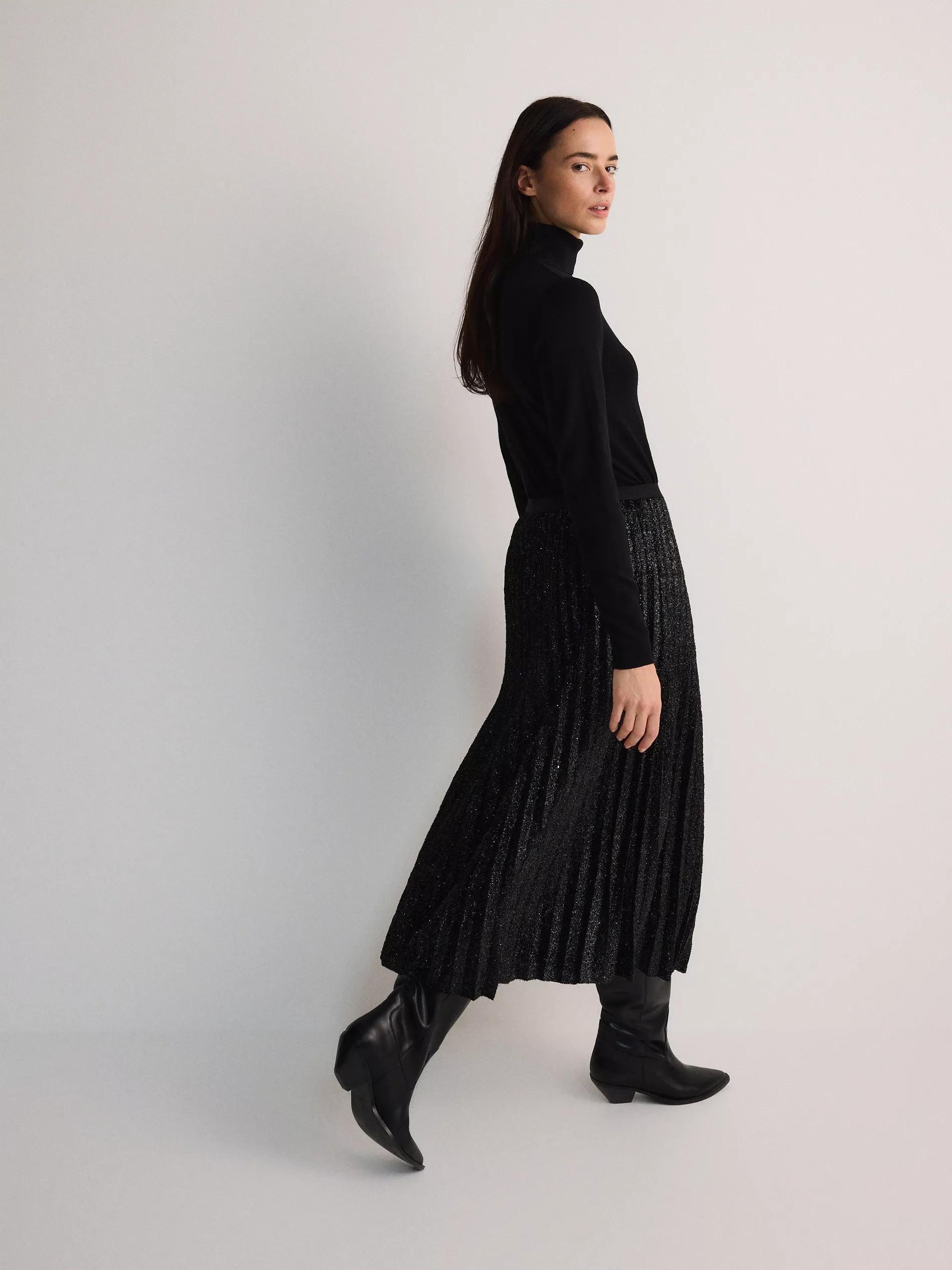Black Shiny Pleated Skirt, , large image number 3