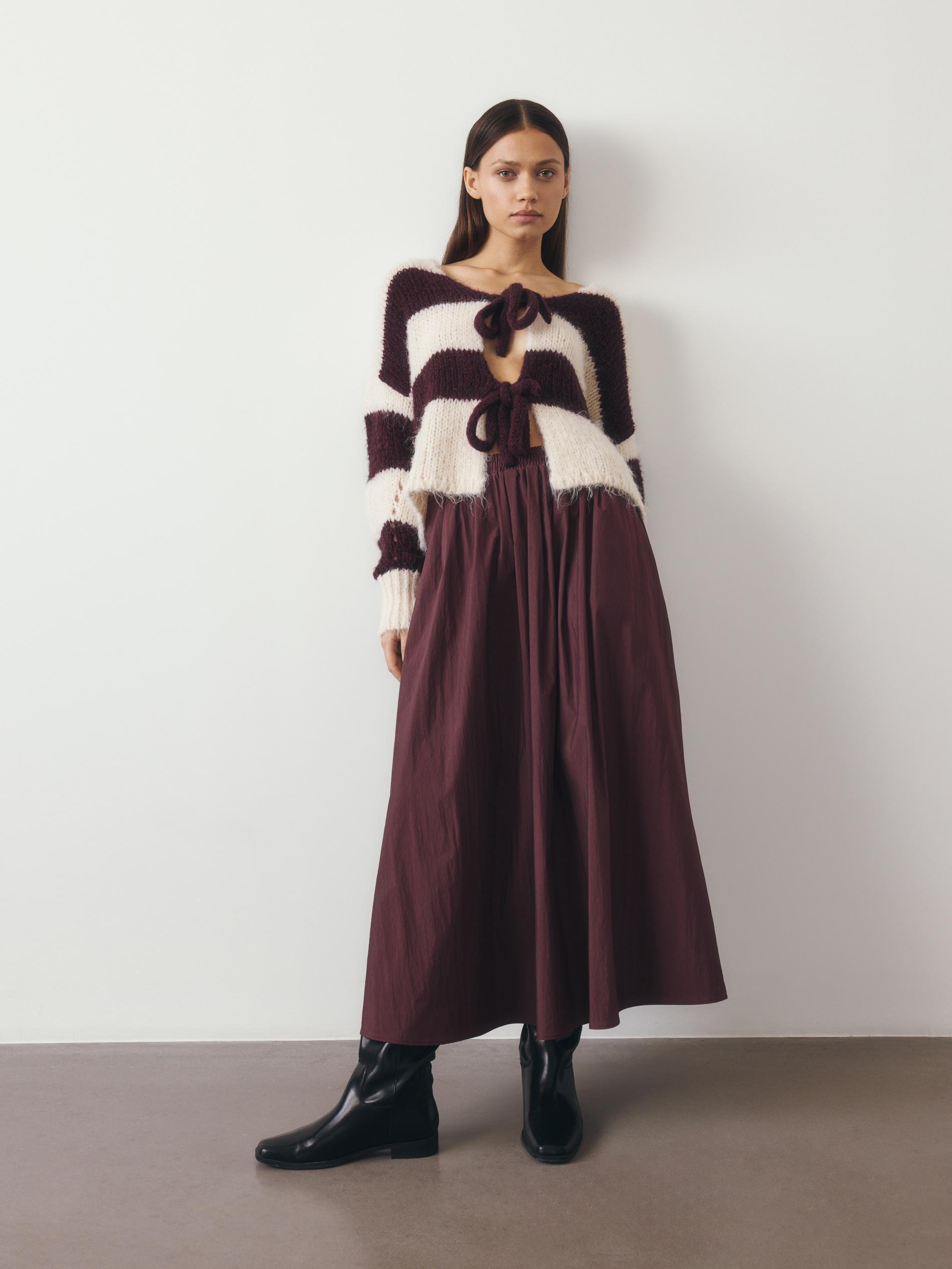 Burgundy Flare Midi Skirt, , large image number 2