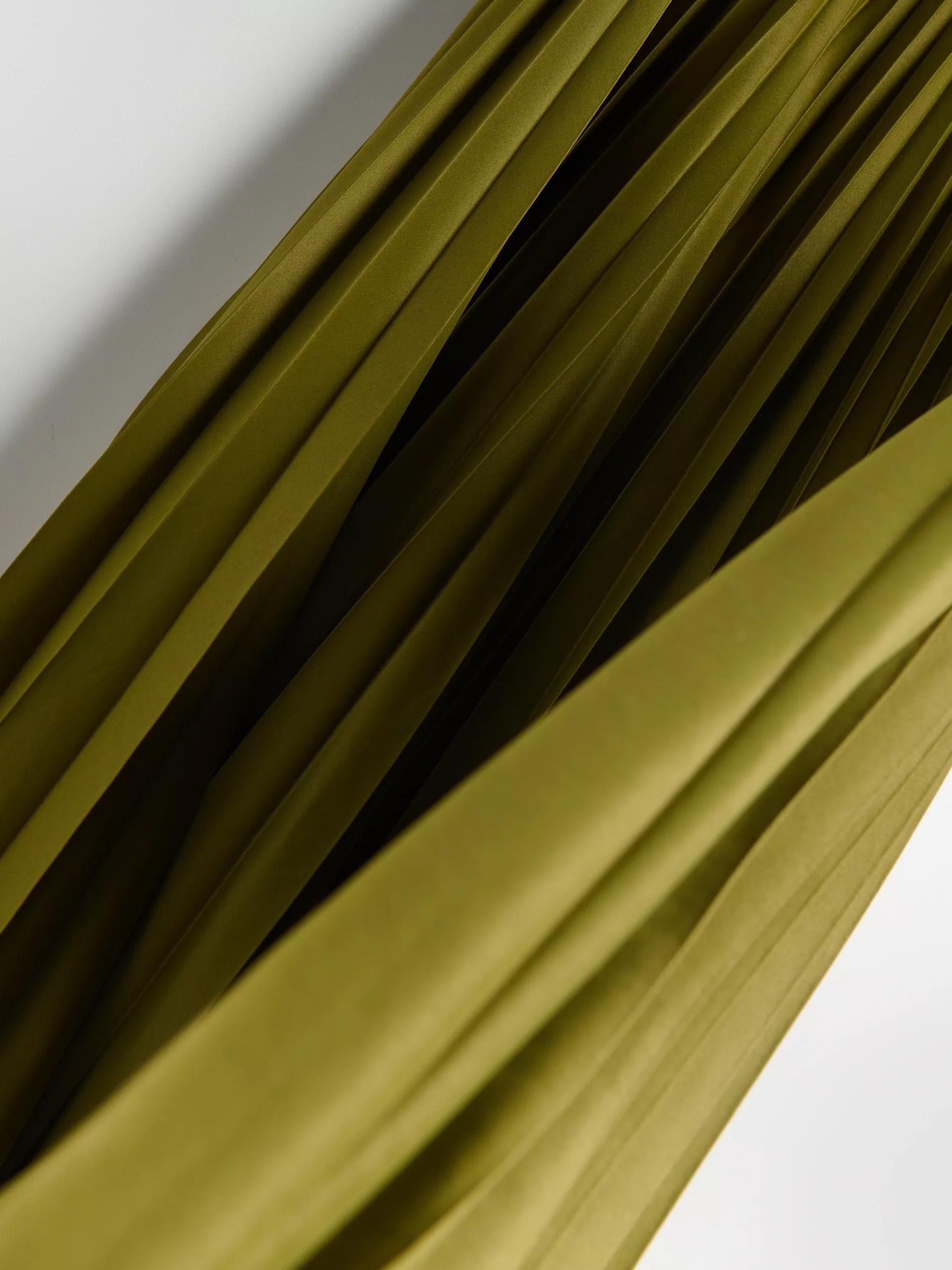 Green Pleated Midi Skirt, , large image number 3