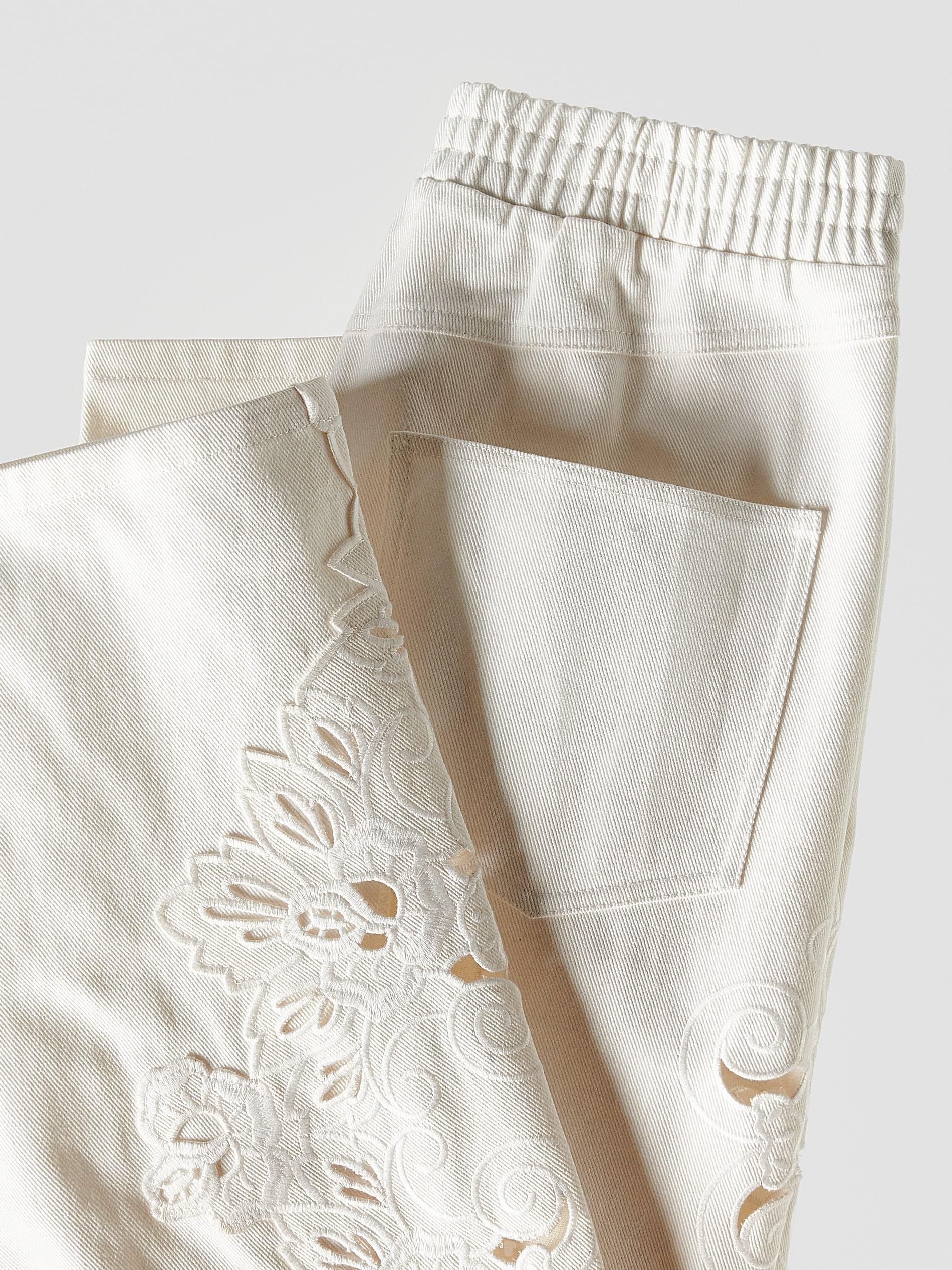 White Straight Jeans With Embroidery Detailing, White, large image number 4