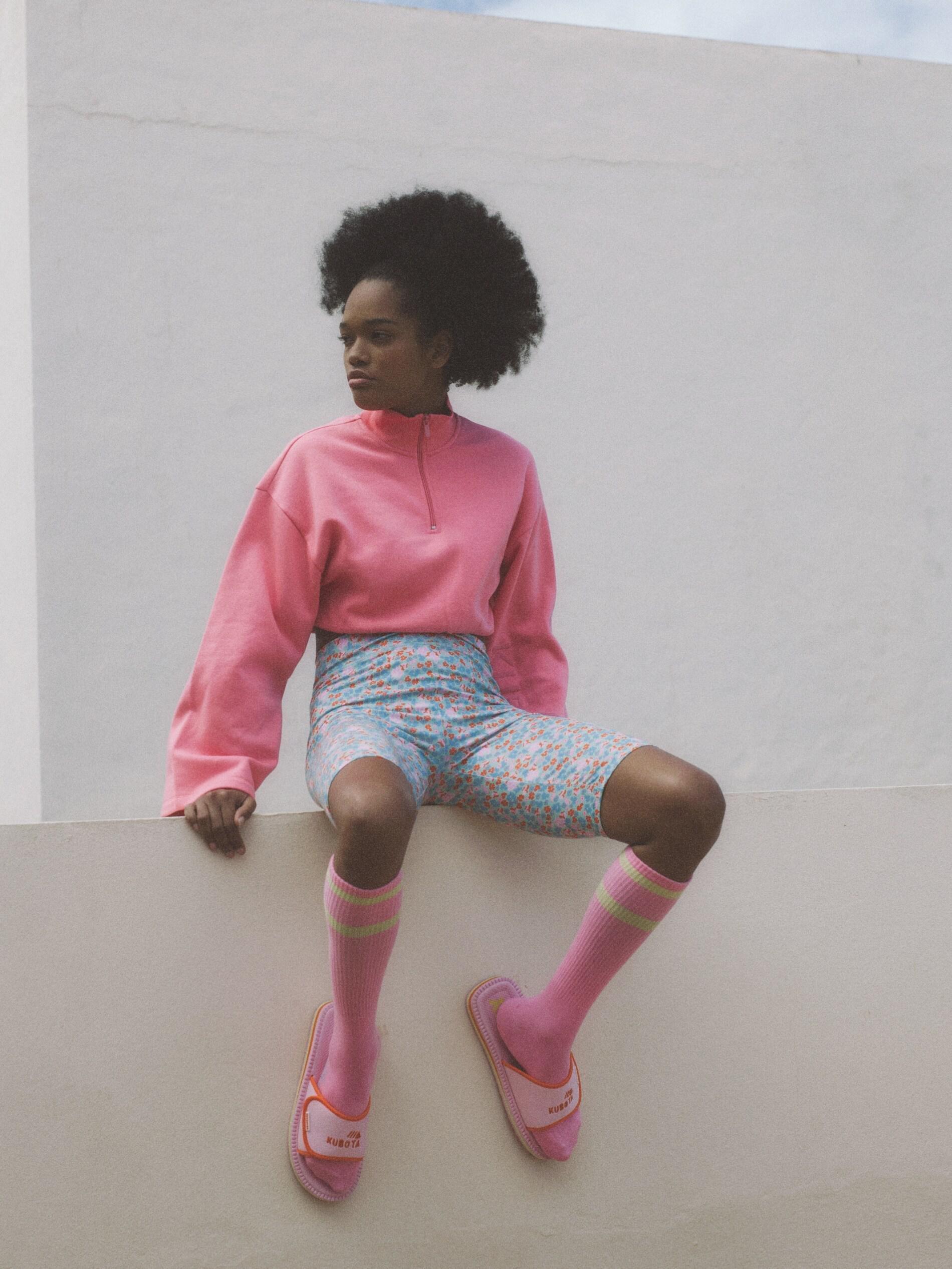 Pink Reserved X Kubota Knitted Sweatshirt, , large image number 5