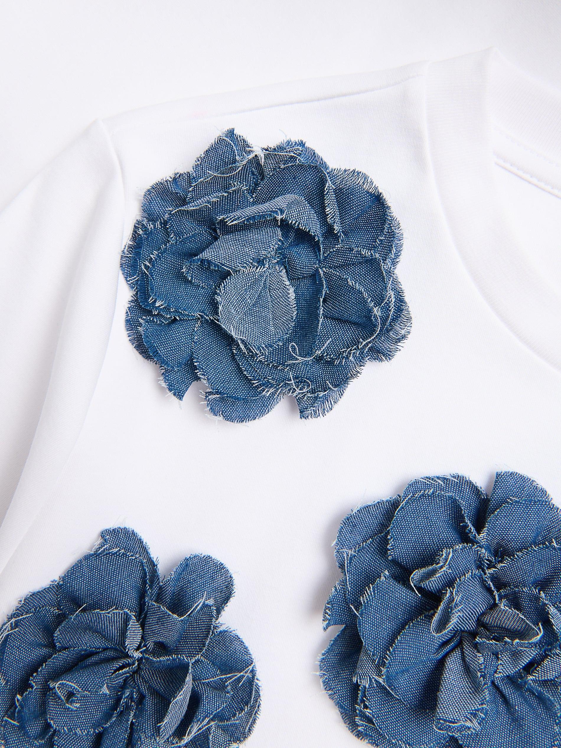 White T-Shirt With Flower Applique, , large image number 4