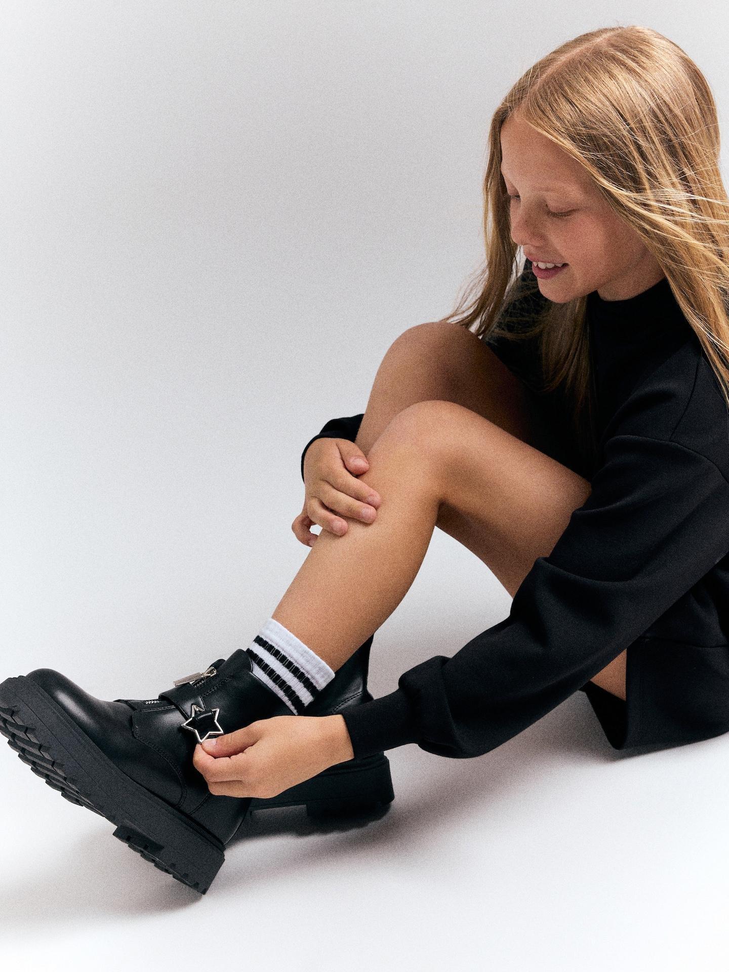 Black Ankle Boots With Zipper On The Shaft, Black, large image number 3