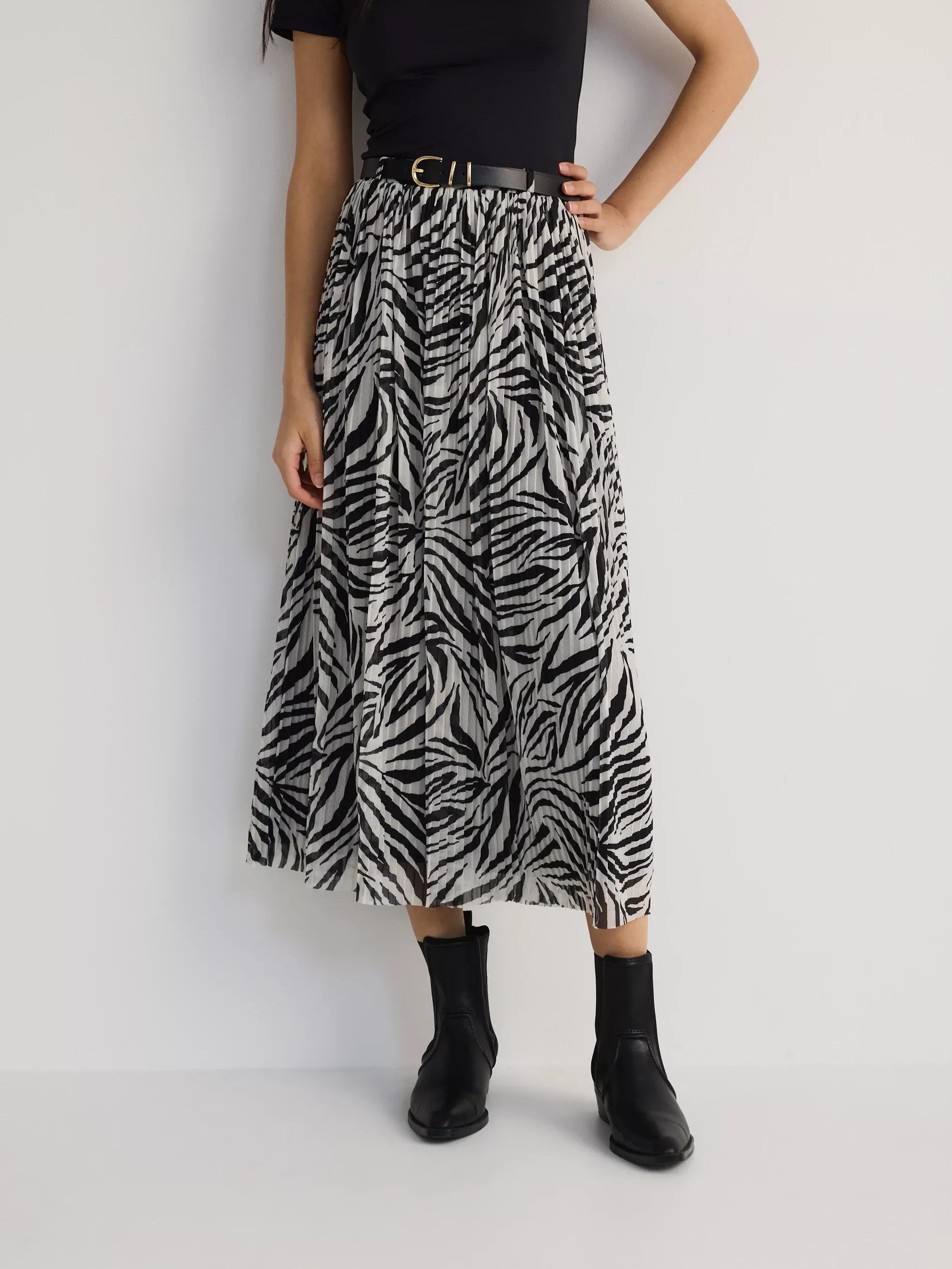 Multicolour Pleated Skirt With Belt, , medium