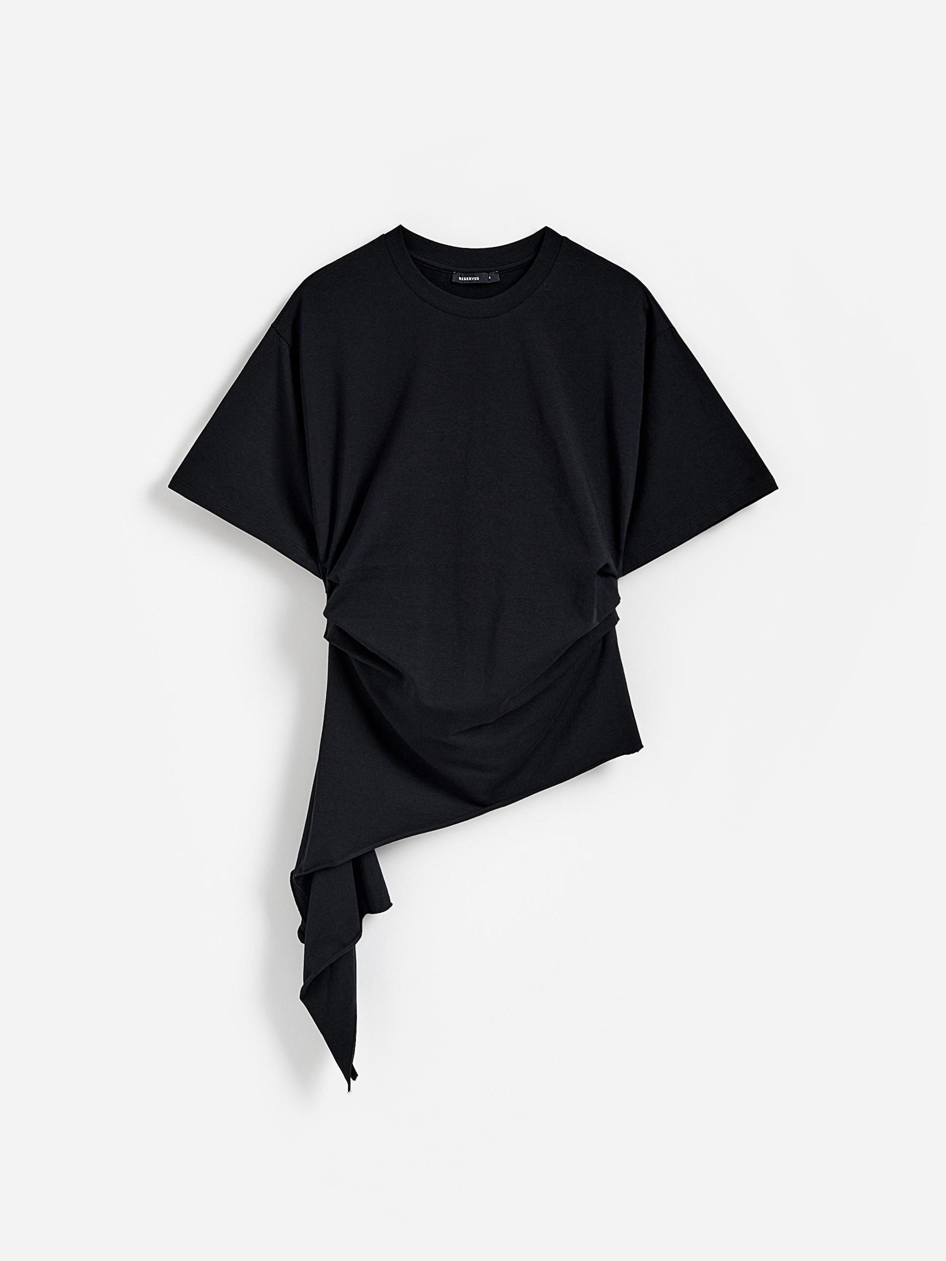 Black T-Shirt With An Asymmetrical Bottom, Black, large image number 0