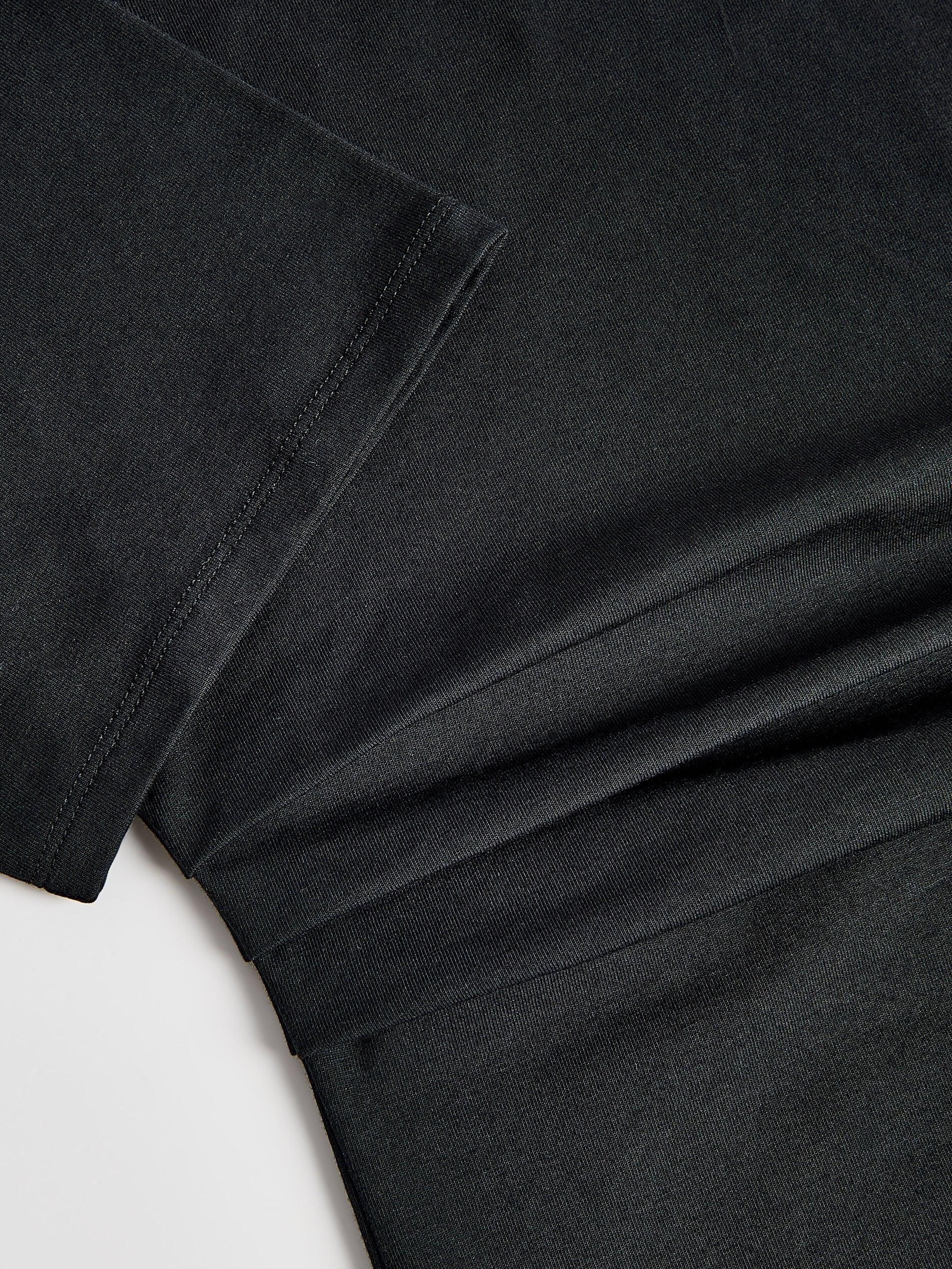 Black T-Shirt With An Asymmetrical Bottom, Black, medium