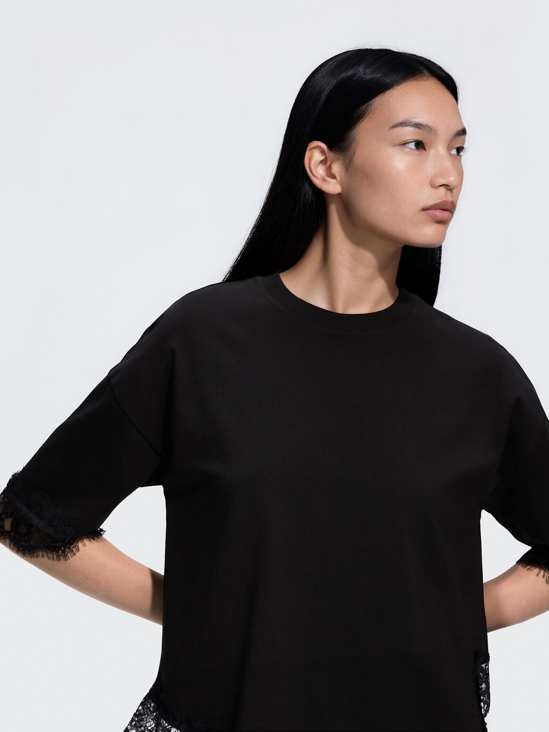 Black T-Shirt With Lace, Black, medium